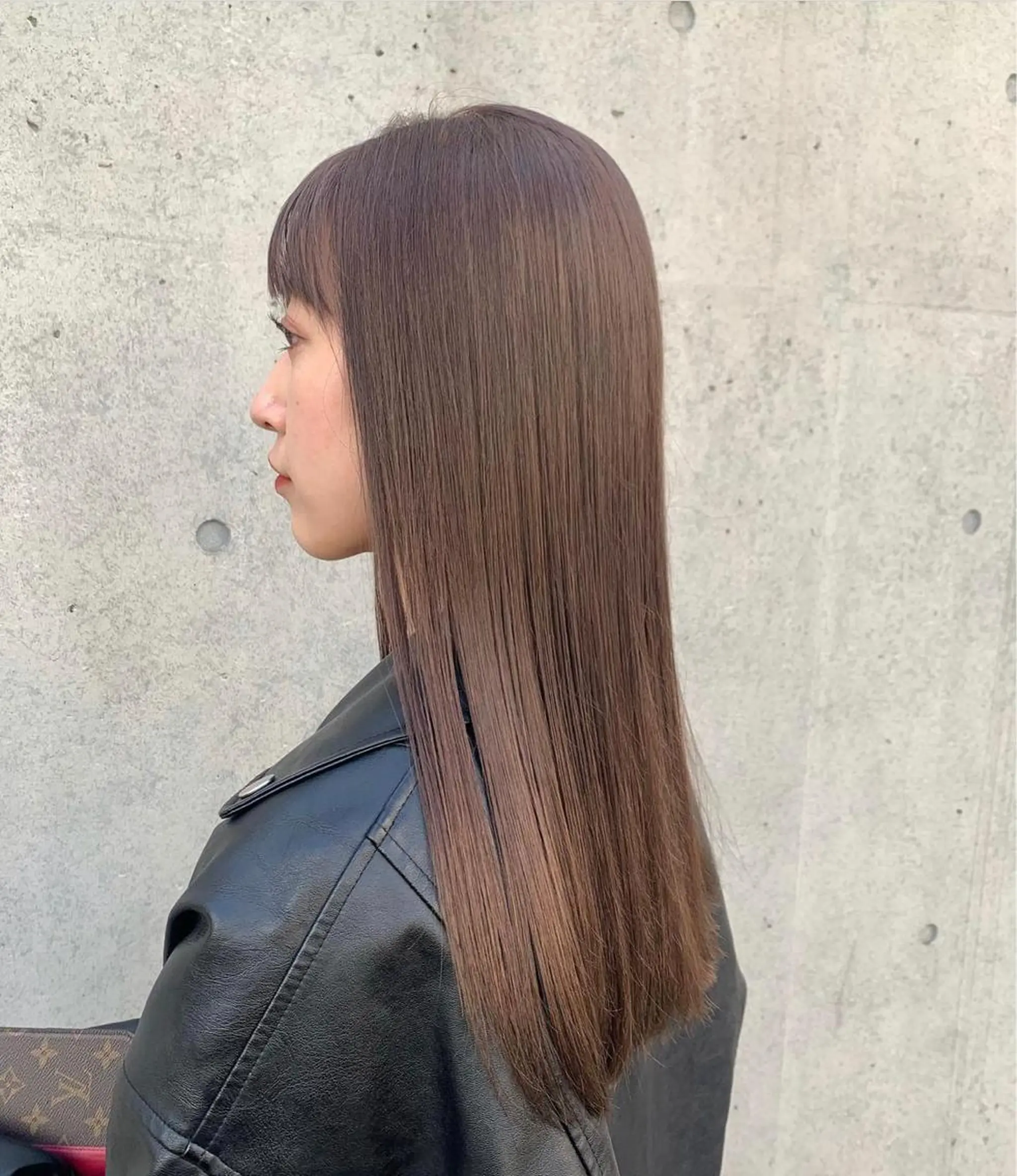 ロング カラー ベージュカラー ブリーチ トリートメント まろやか透明感カラー ♡MANAのヘアスタイル