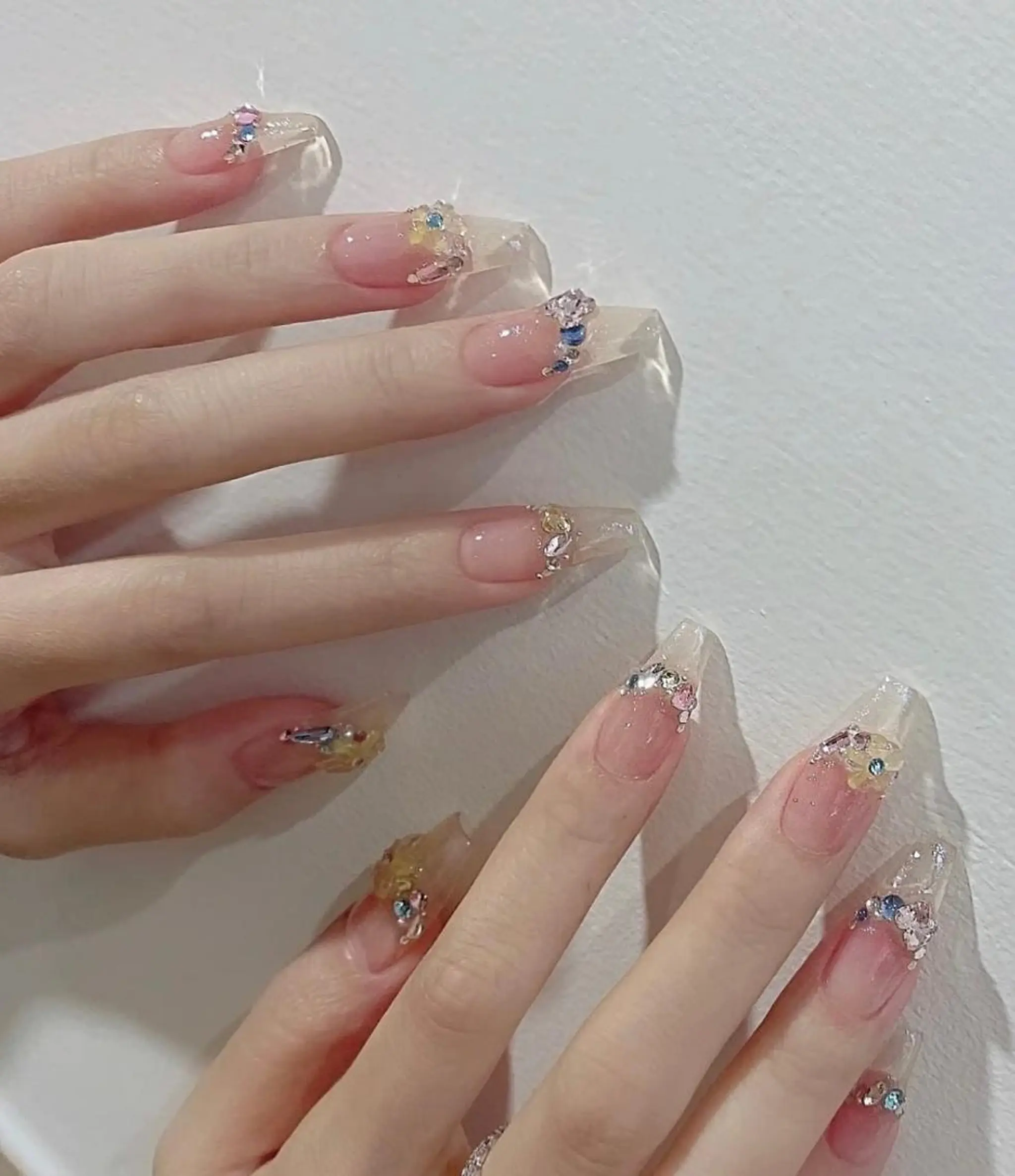 ネイル 💅E•U•B NAIL🌹所属・横浜市中区曙町 ネイルE·U·Bのネイルデザイン