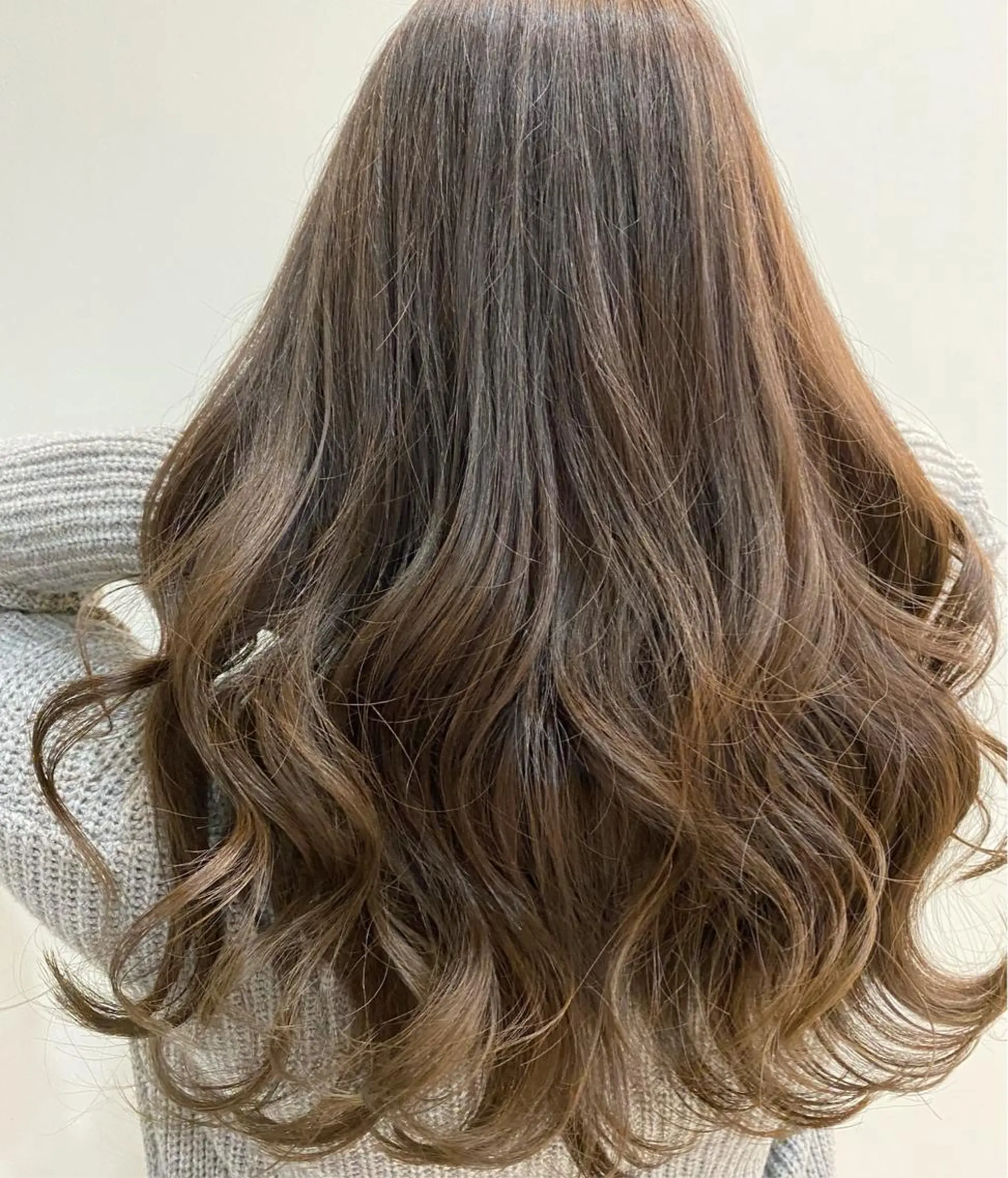 ロング ヘアカラー トリートメント ジェニファー ✂︎TOMOKI✂︎のヘアスタイル