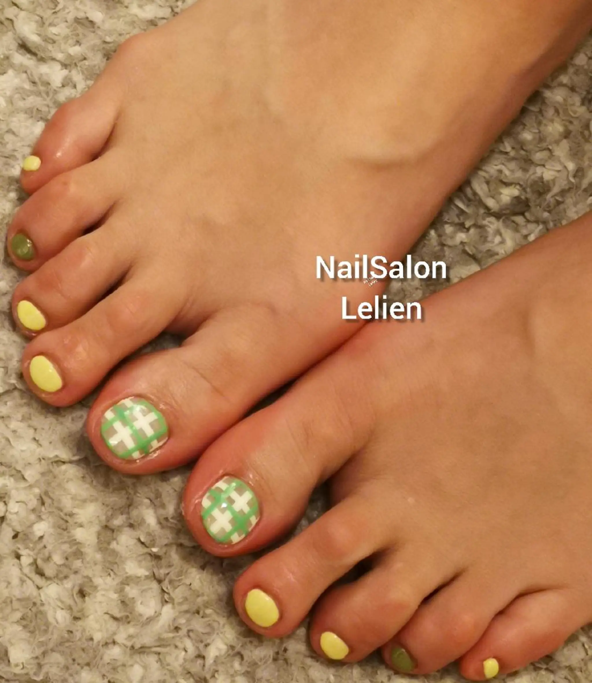 ネイル グリーン 人気エリア💖完全個室【ルリエ】所属・ネイルサロン Lelienルリエのネイルデザイン