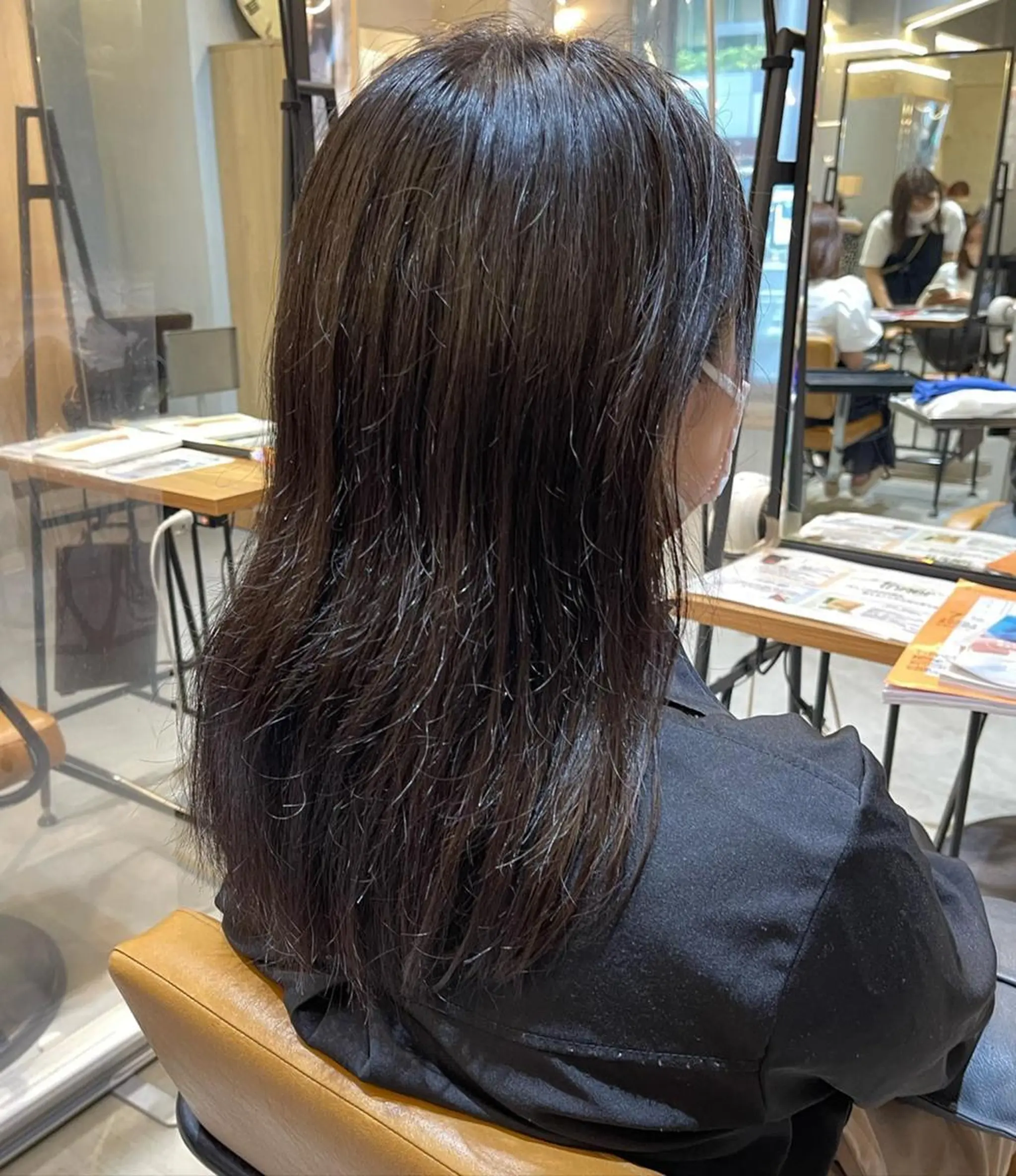 ミディアム カラー ヘアアレンジ イルミナカラー 髪質改善 レイヤーカット 外ハネヘア 縮毛矯正 ❥【韓国風ヘア】 stylist 林❥のエステ・リラクイメージ