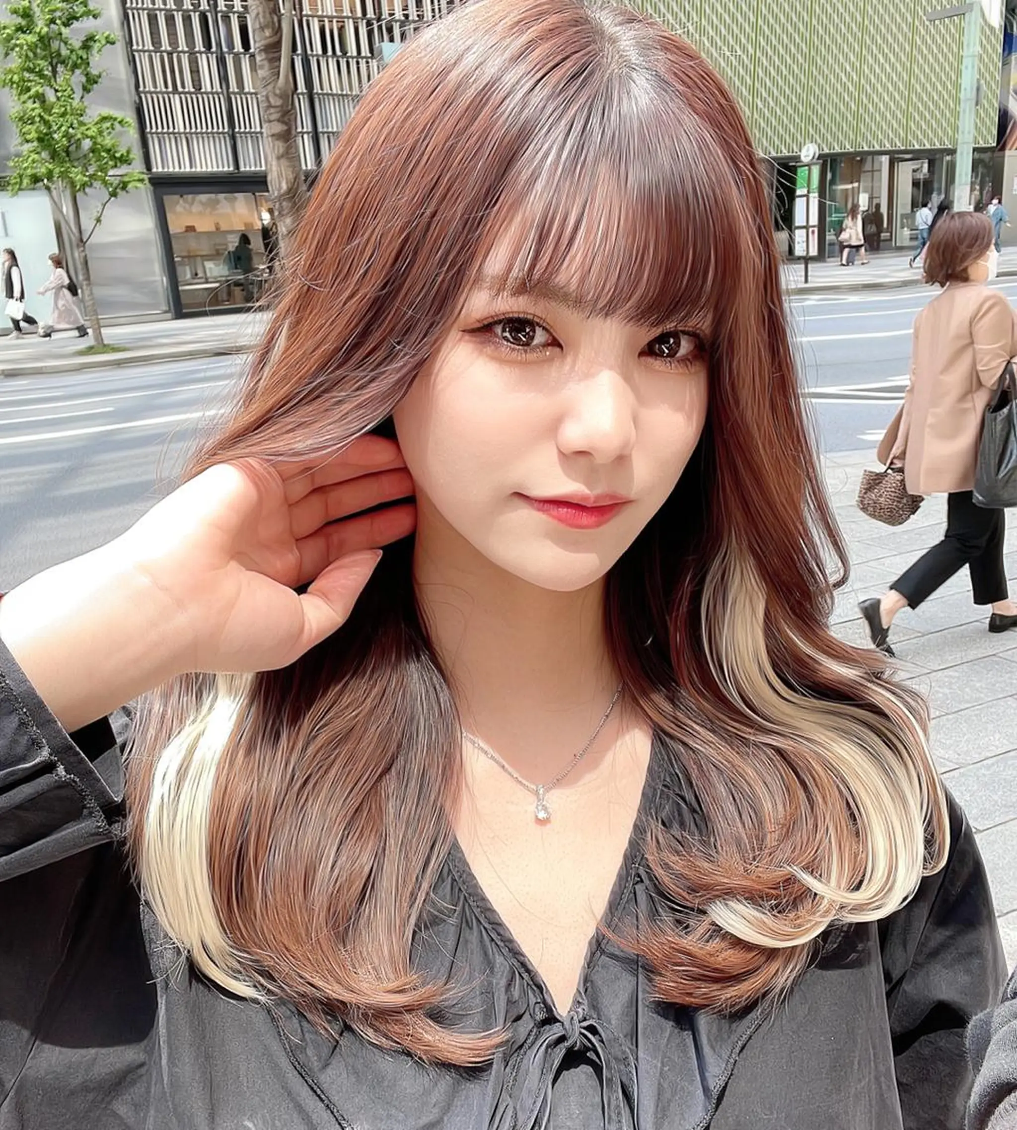 セミロング カラー くびれヘア ヨシンモリ 韓国風ヘア サイドバング 小顔カット 顔周り特化/韓国ヘア /レイヤー/吉野幸大のヘアスタイル