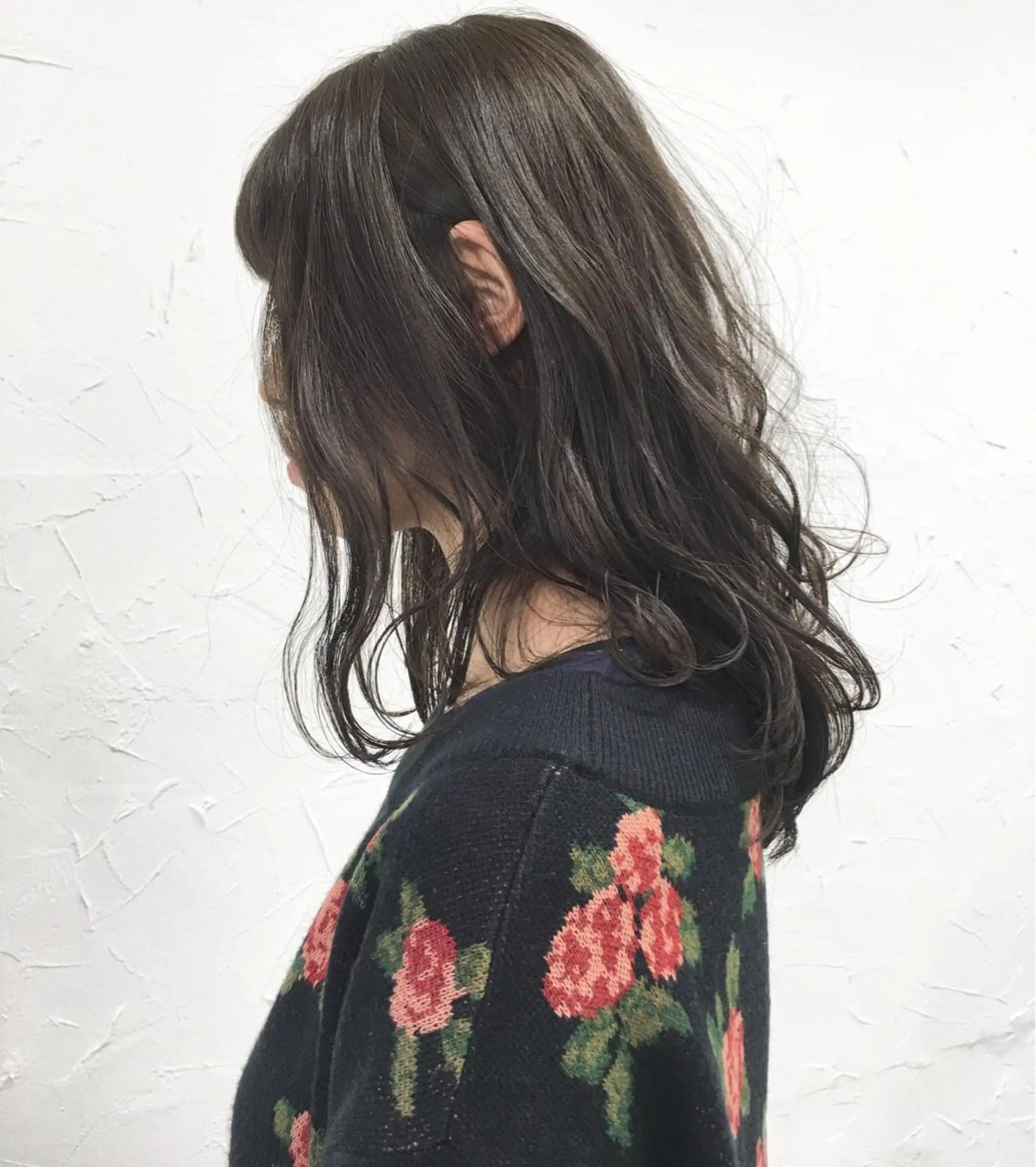 セミロング カラー アッシュ 大人垢抜け ダブルカラーのヘアスタイル