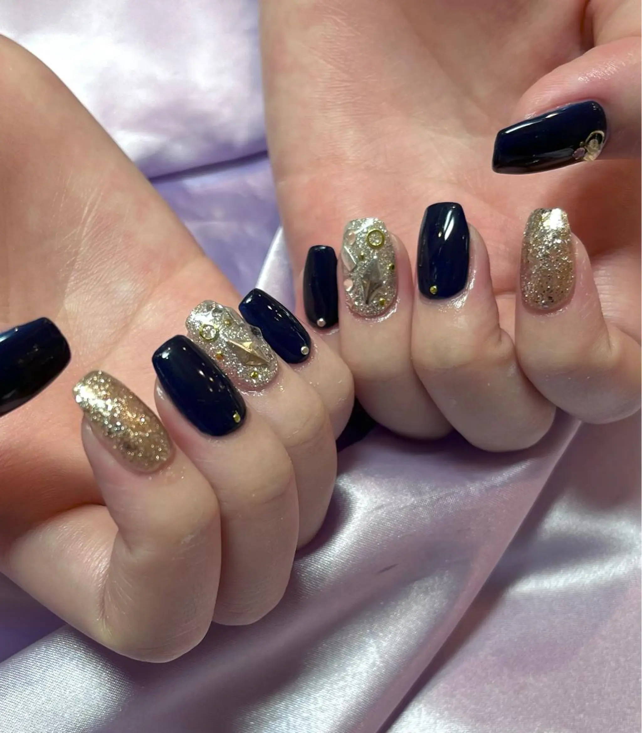 ネイル ゴールド キラキラネイル 韓国ネイル ラメ(グリッター) ロングネイル para ☀︎ sol by BECK所属・Para Sol nail　Maoのネイルデザイン