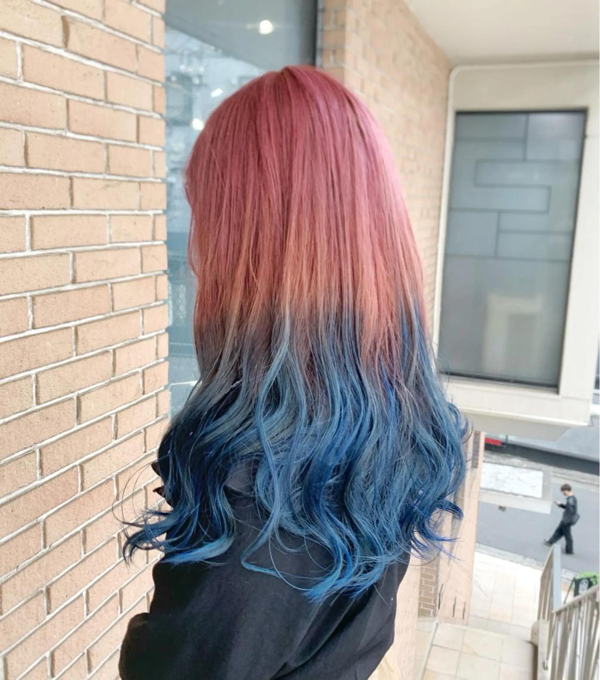 ロング カラー ヘアアレンジ ブリーチ ヘアカラー ピンクカラー🩷 ヘアセットＮＯ.1のヘアスタイル