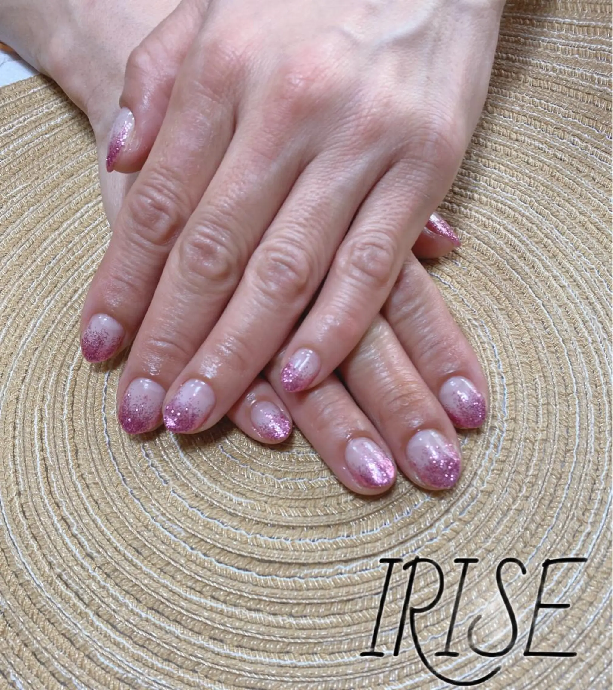 ネイル ラメ(グリッター) ラメグラデーション salon de   irise所属・salon de iriseのマツエク・マツパデザイン