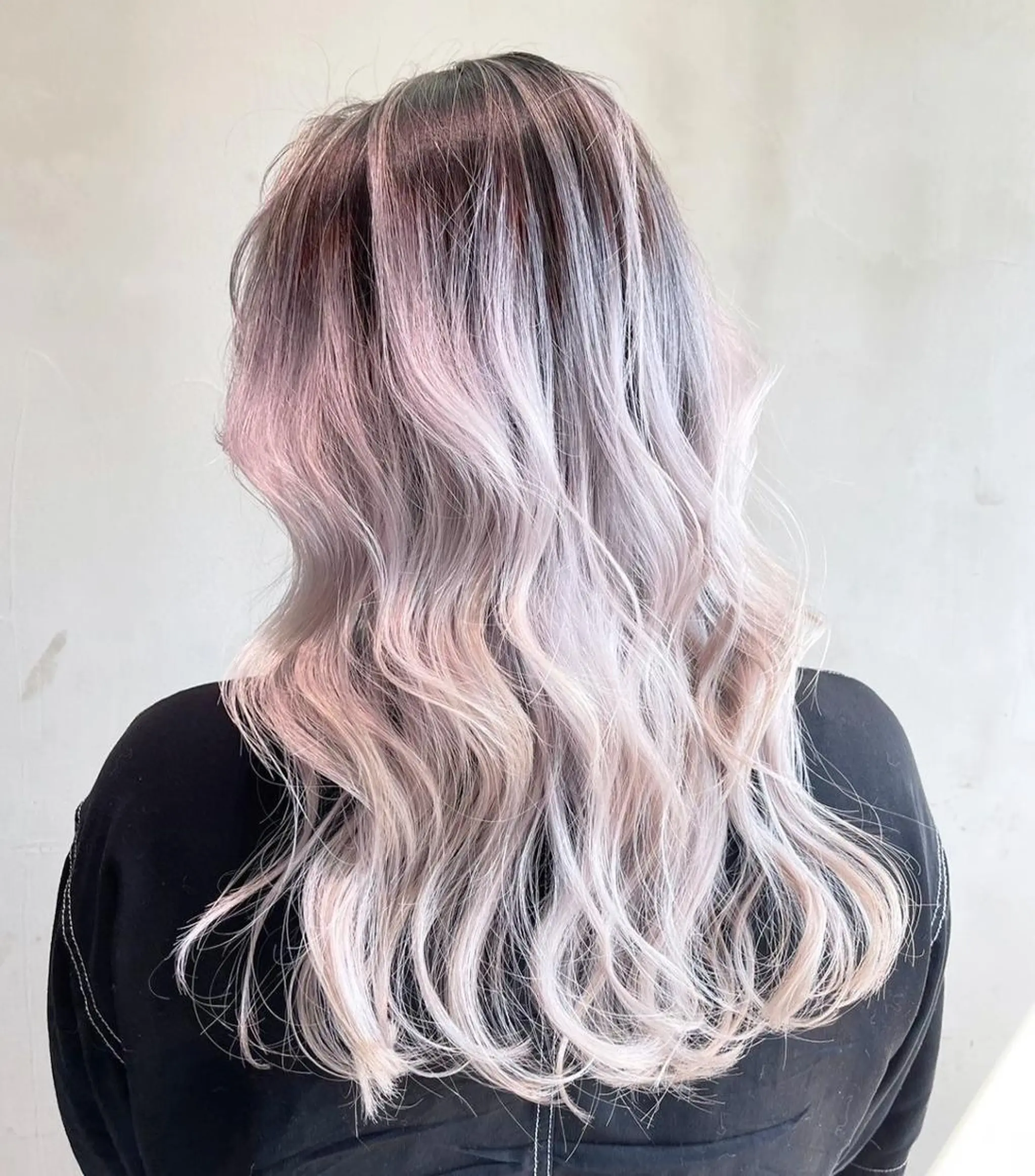 ロング カット ヘアカラー トリートメント ITbyALBUM 中野店のヘアスタイル
