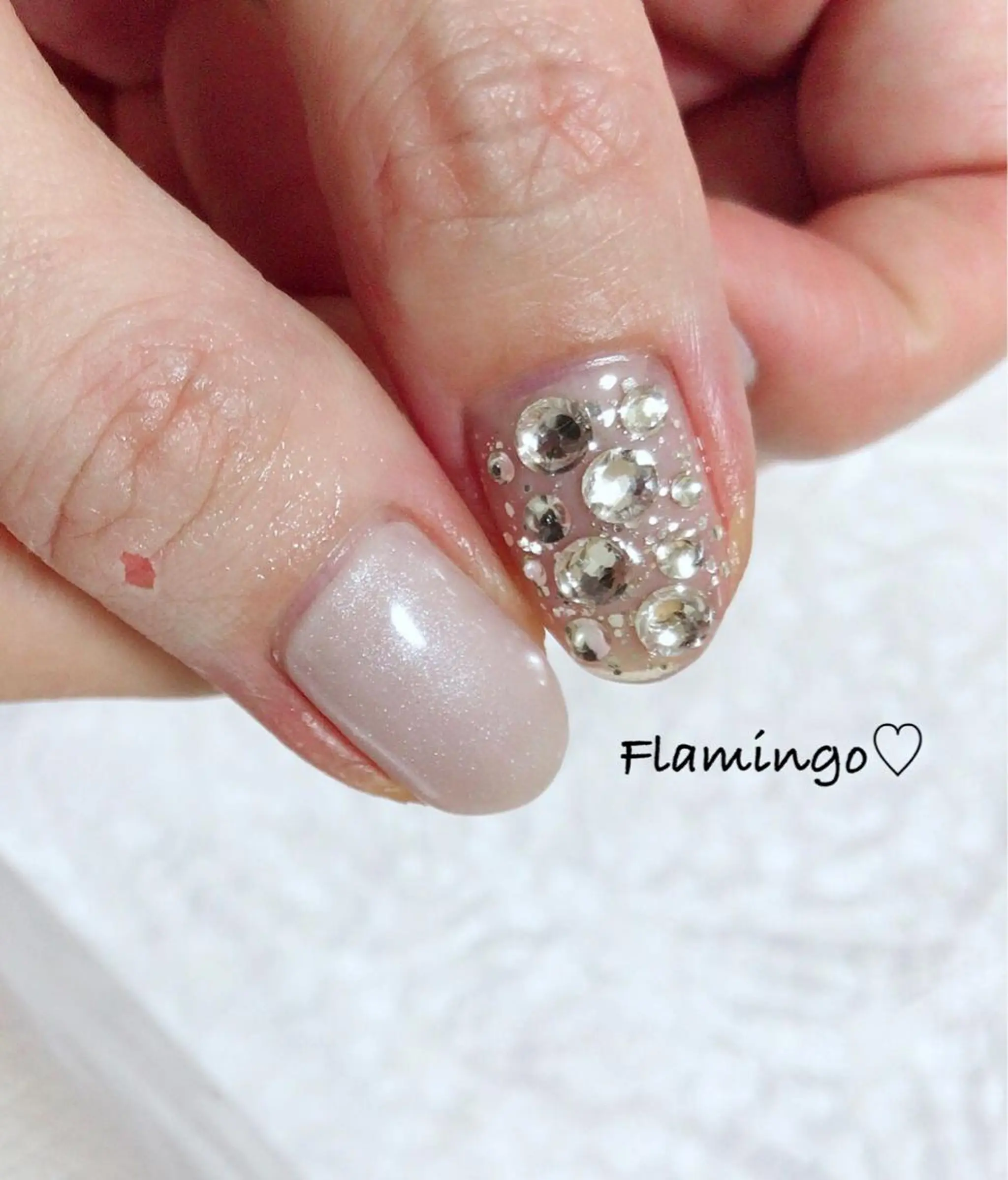 ネイル ストーンネイル 40代からの爪を守る ×ケア重視サロン♡のネイルデザイン