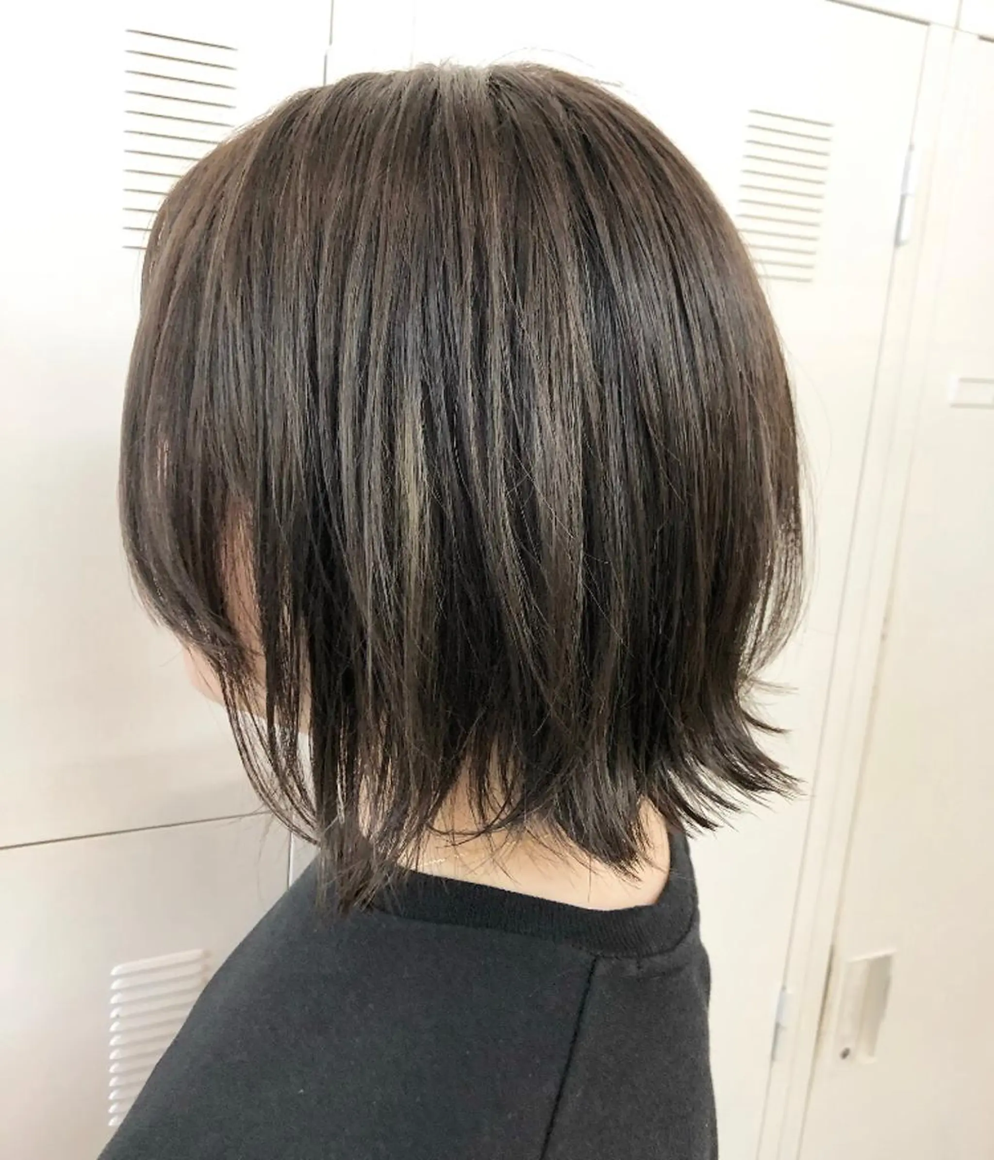 ショート カラー クロスパーマ× 透明感カラー✂︎のヘアスタイル
