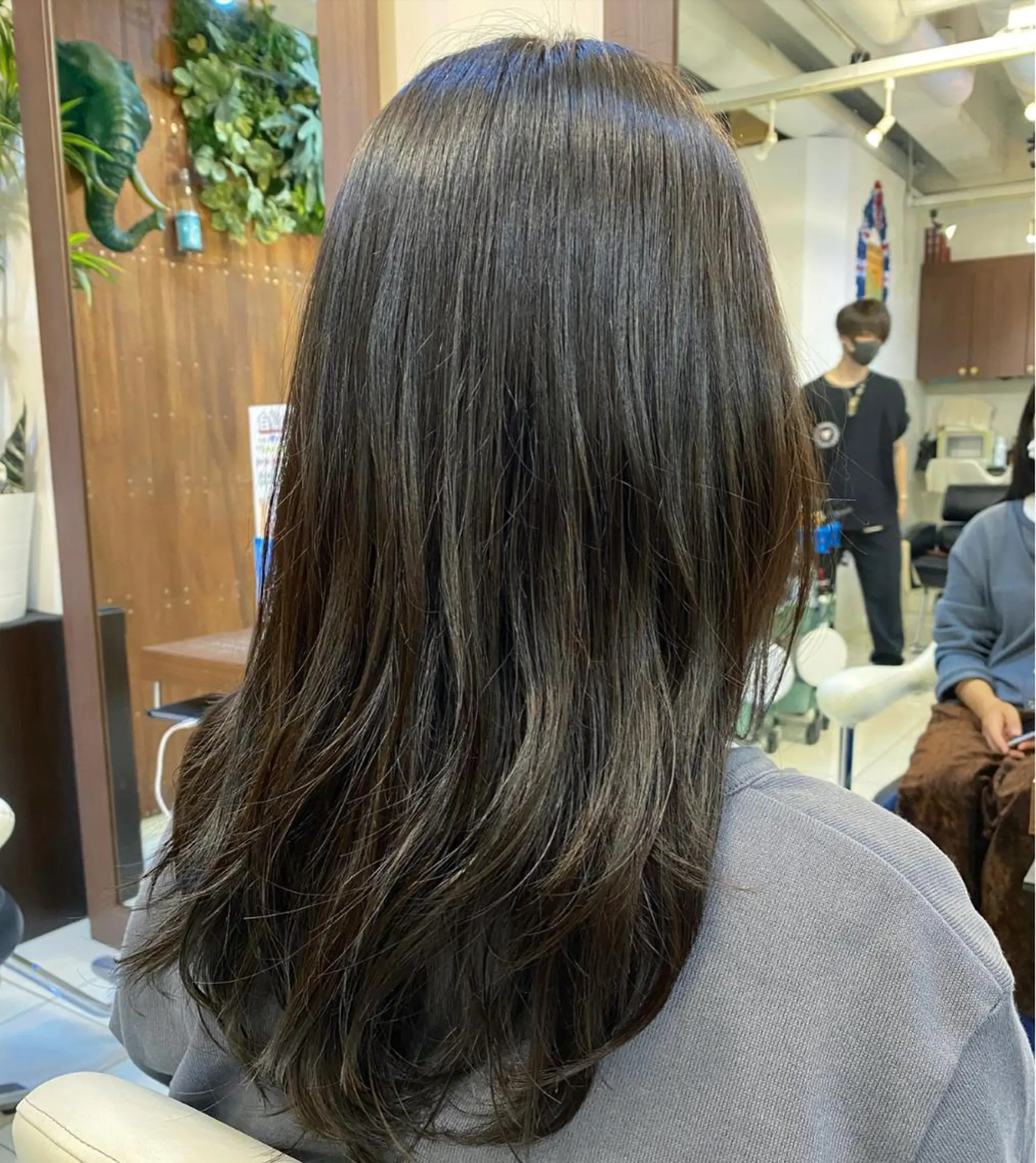 ミディアム Cloud zero所属・🌻秋山 夏樹🌻のヘアスタイル