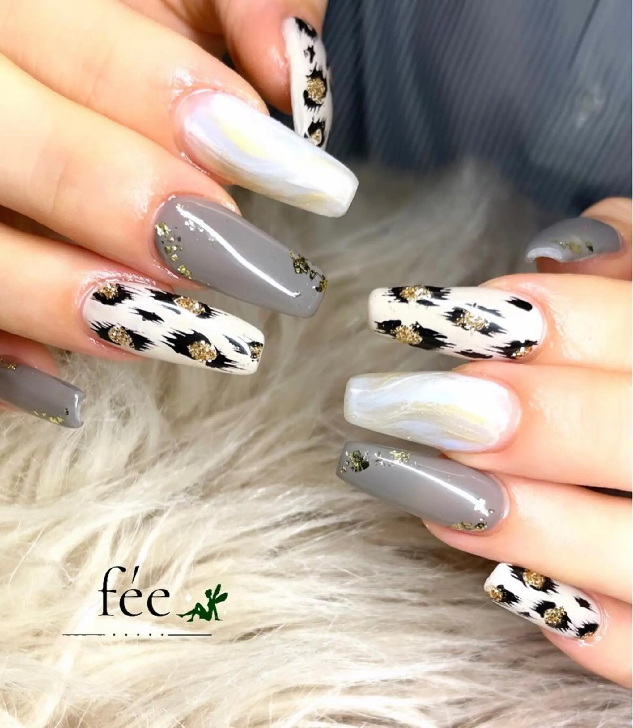 ネイル フットネイル ジェルネイル 韓国ネイル マグネットネイル ミラーネイル ハンドネイル nail salon fee（フィー）のネイルデザイン