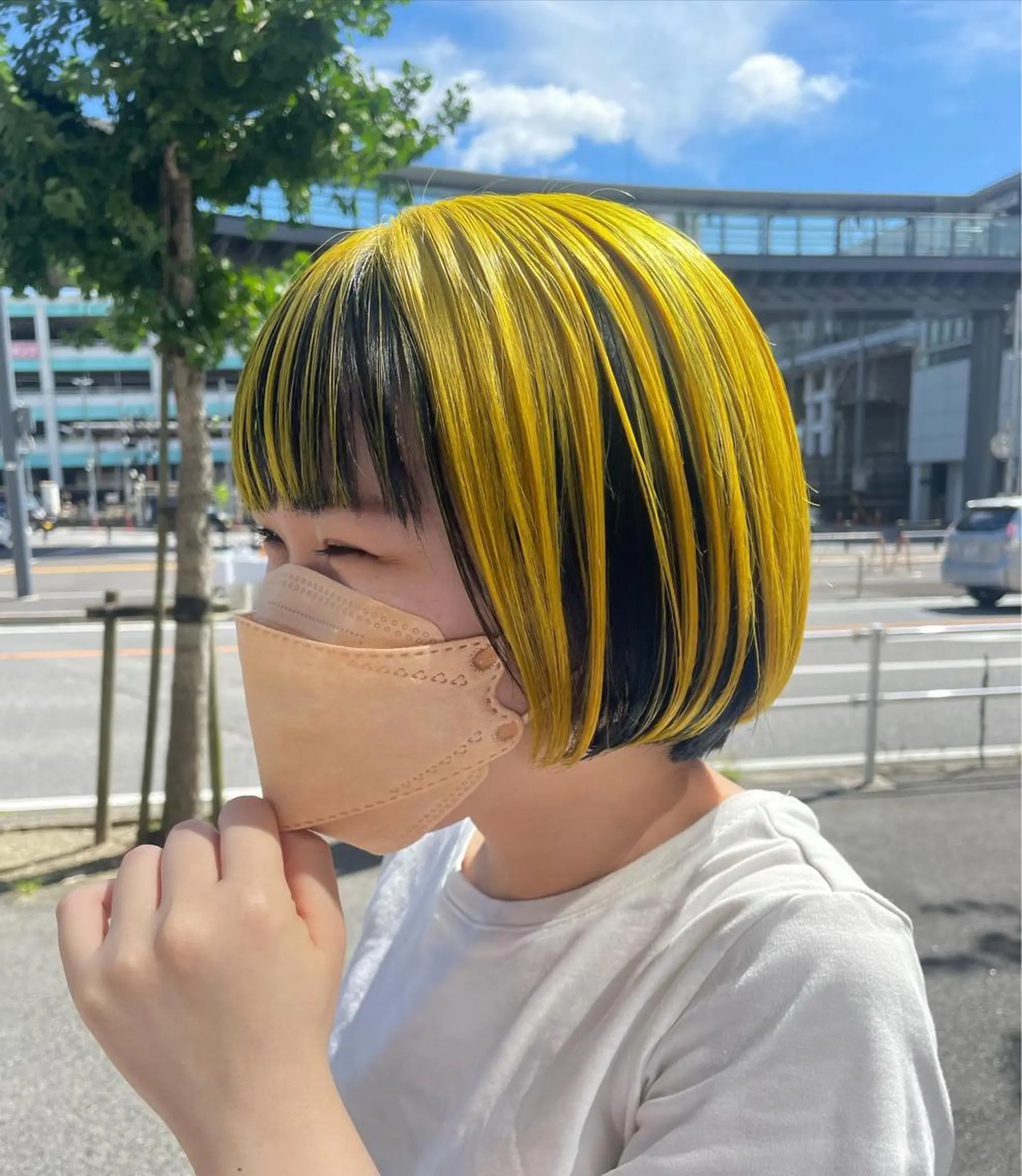 カラー BLANCA　HAIR西尾所属・新納 杏奈のヘアスタイル