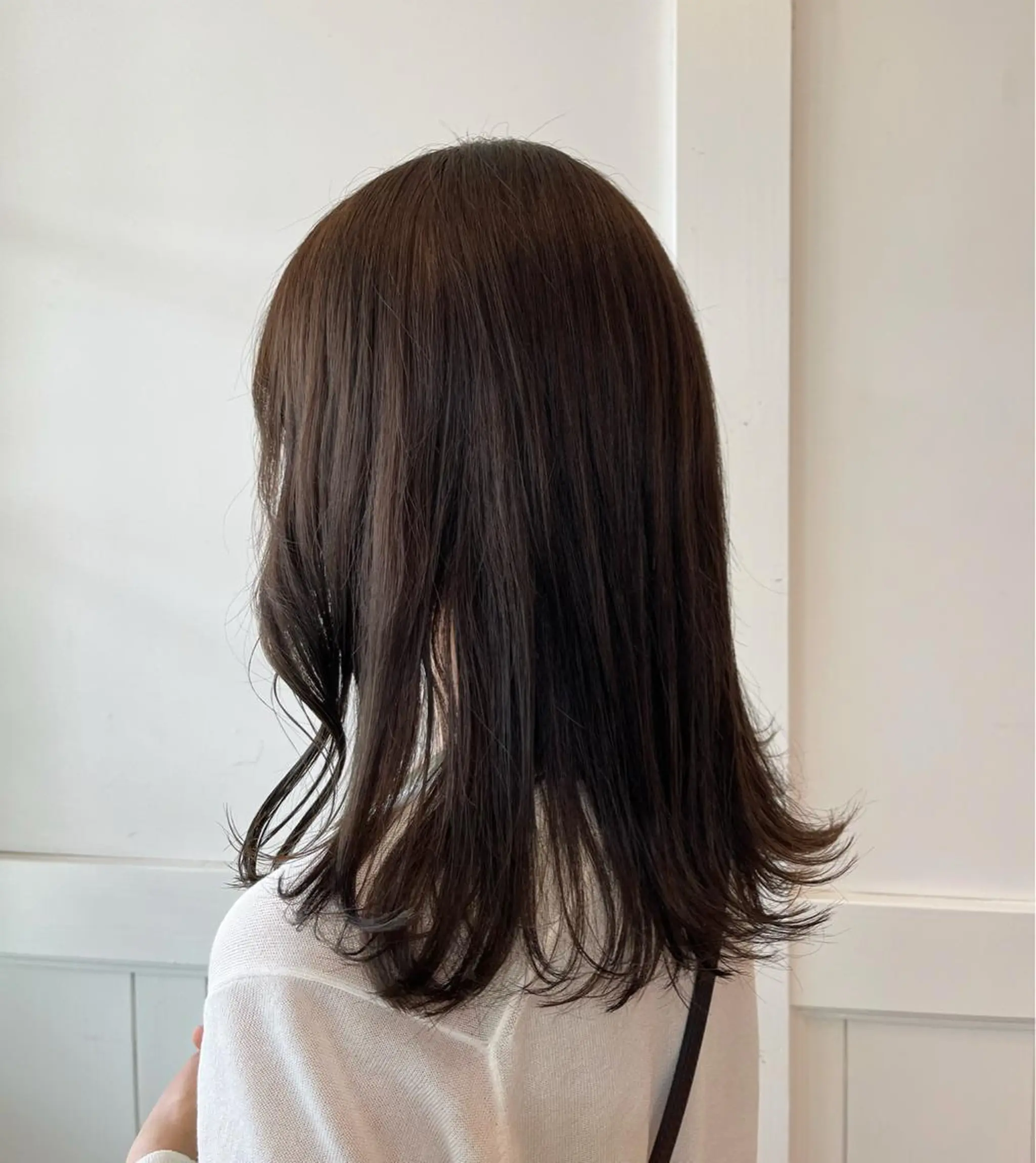 セミロング 韓国風ヘア 狩野 くるみのヘアスタイル