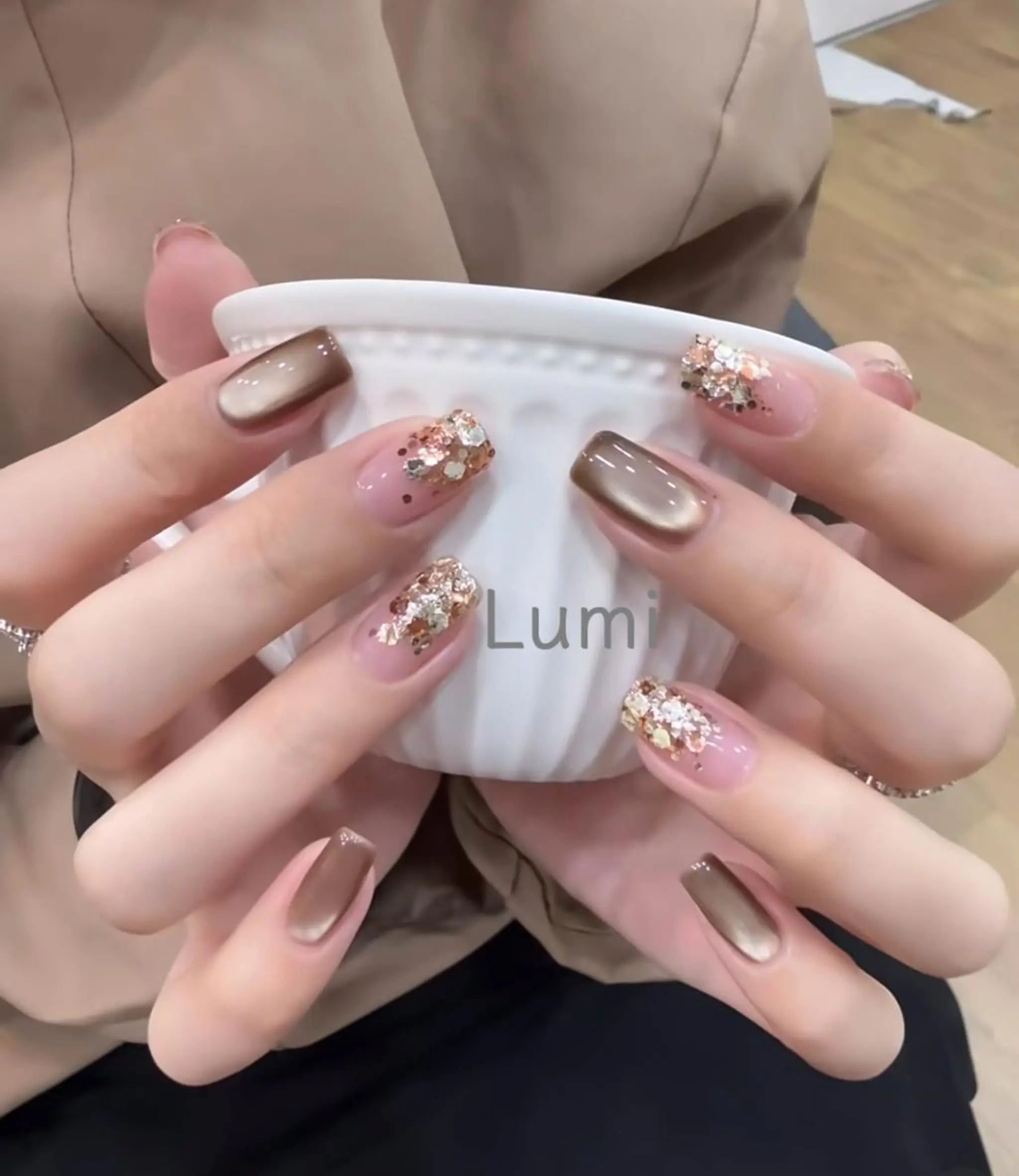 ネイル ツイードネイル 冬ネイル クリスマス 神崎 理沙のネイルデザイン