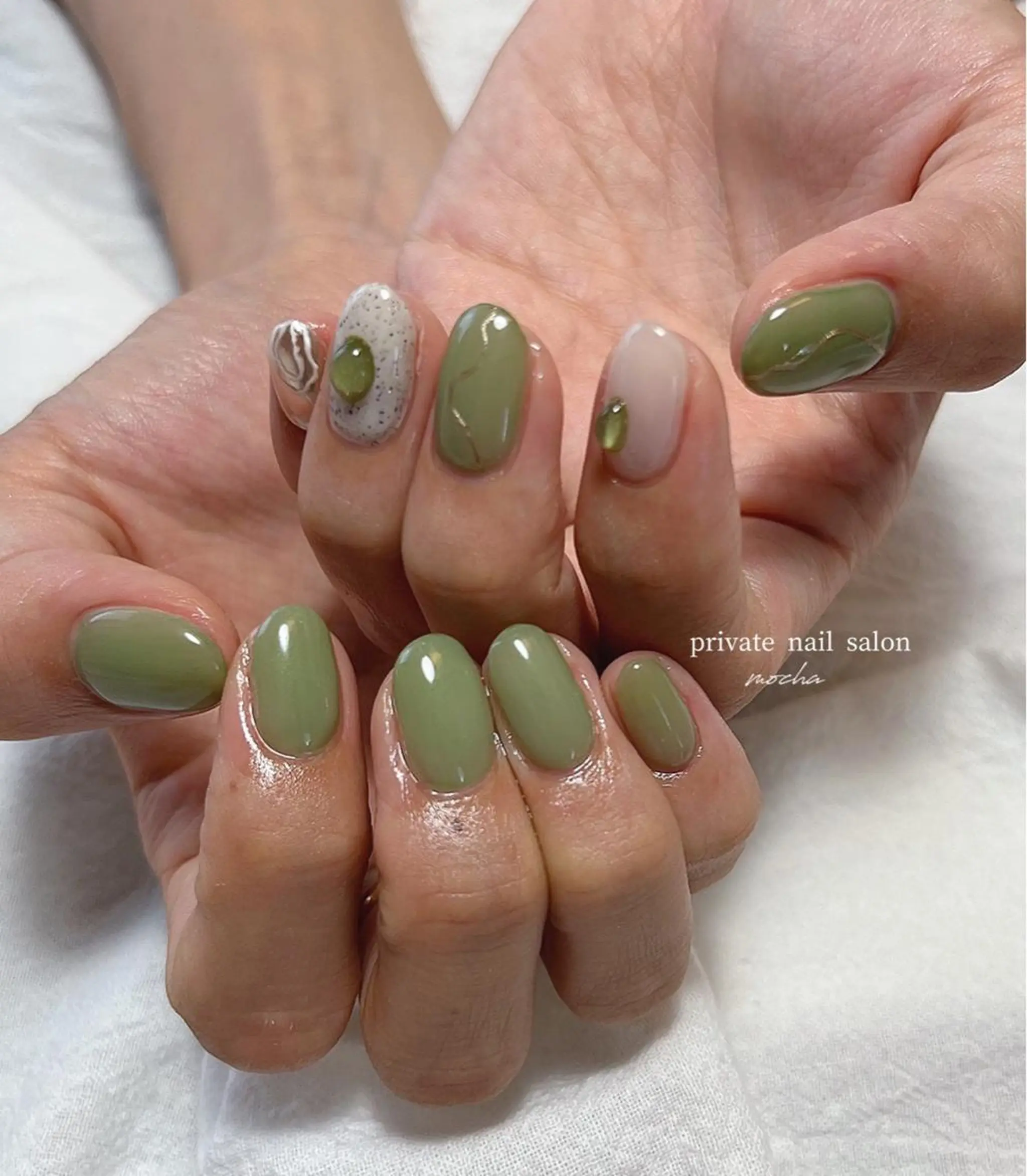 ネイル アートネイル カジュアル チークネイル フレンチネイル ジェルネイル ハンドネイル mocha nailのネイルデザイン