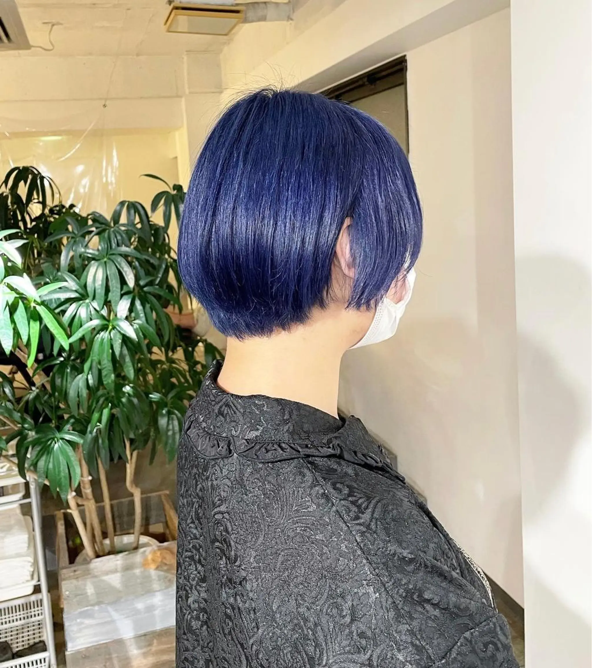 ショート カラー ブルーカラー ブルーパープル パープルカラー ヘアカラー トリートメント ハイトーン/レイヤー /ケアブリーチ石川治のヘアスタイル