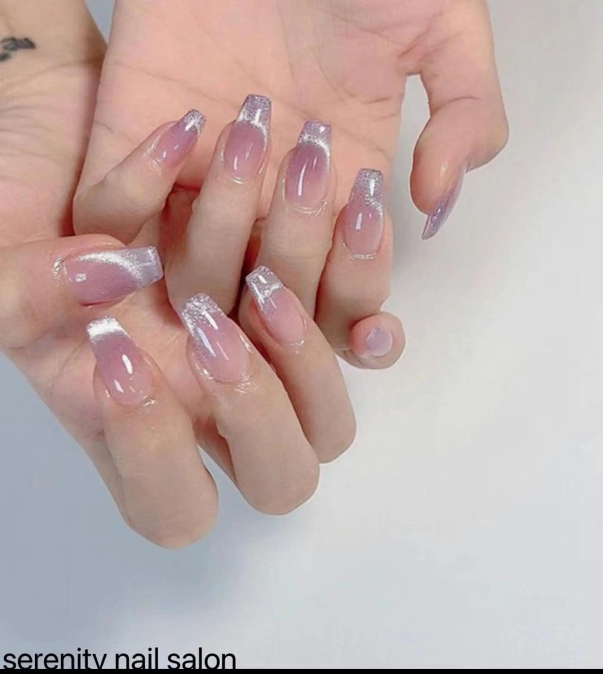 ネイル ハンドネイル ハンドケア ✨Serenity ワンホンネイルのネイルデザイン