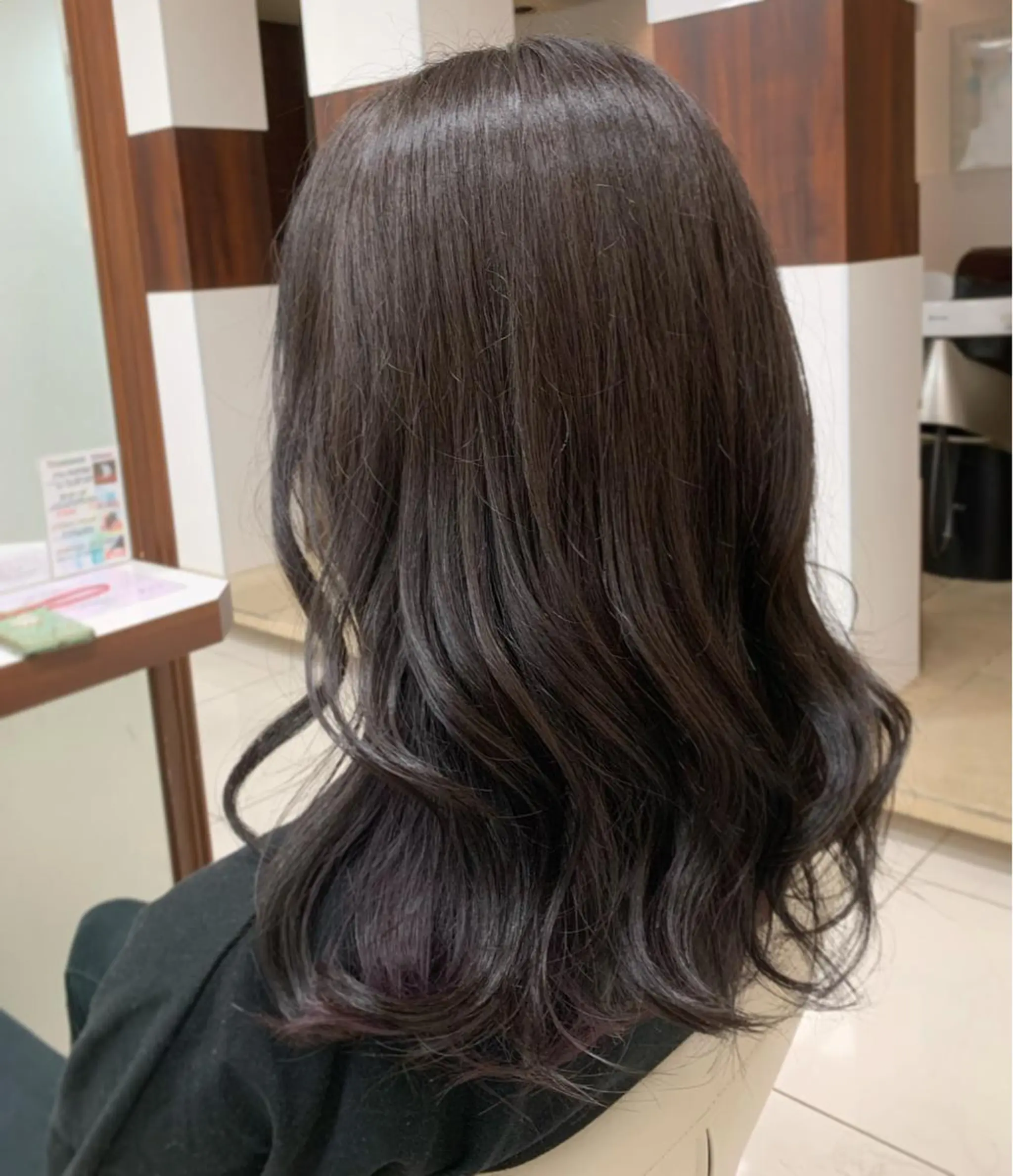 ミディアム カラー ally新百合ヶ丘 フジムラユウスケのヘアスタイル