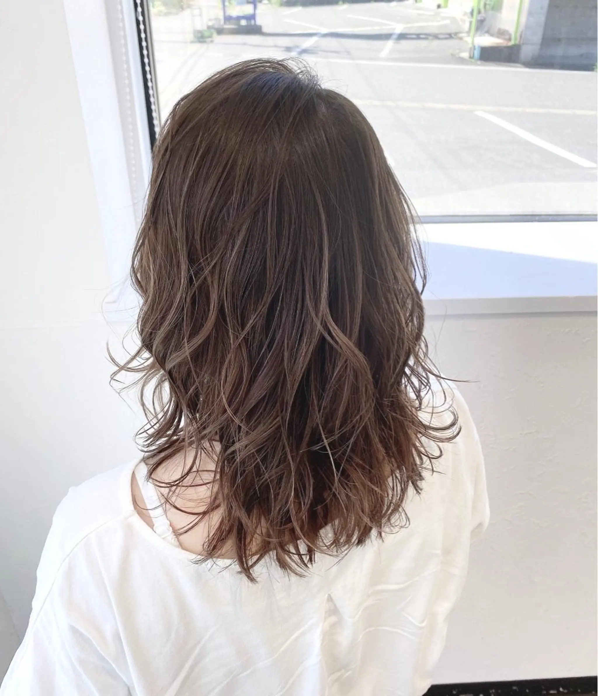 ミディアム カラー シェアサロンR所属・川合 勇気のヘアスタイル