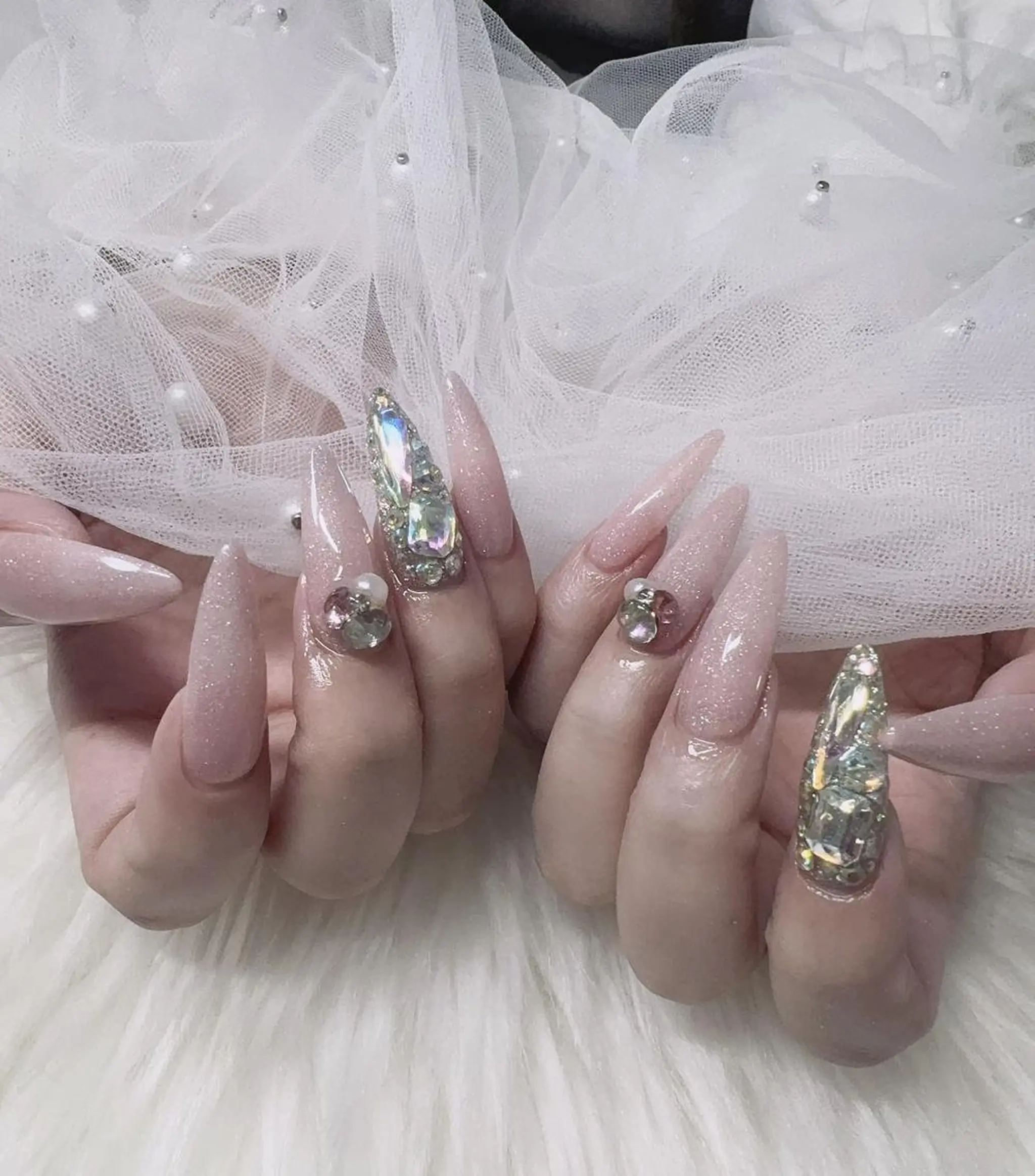 ネイル ハンドネイル &ME Mikoのネイルデザイン