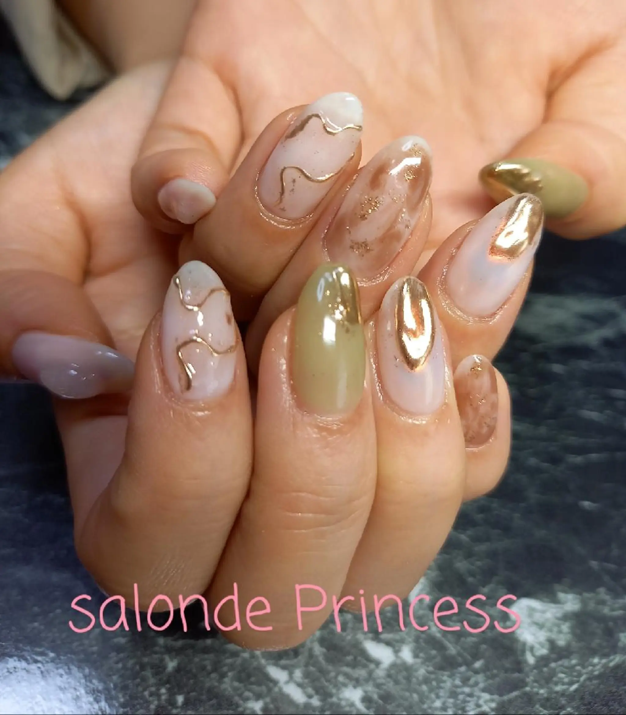 ネイル salon de Princess所属・salon de  Princessのネイルデザイン