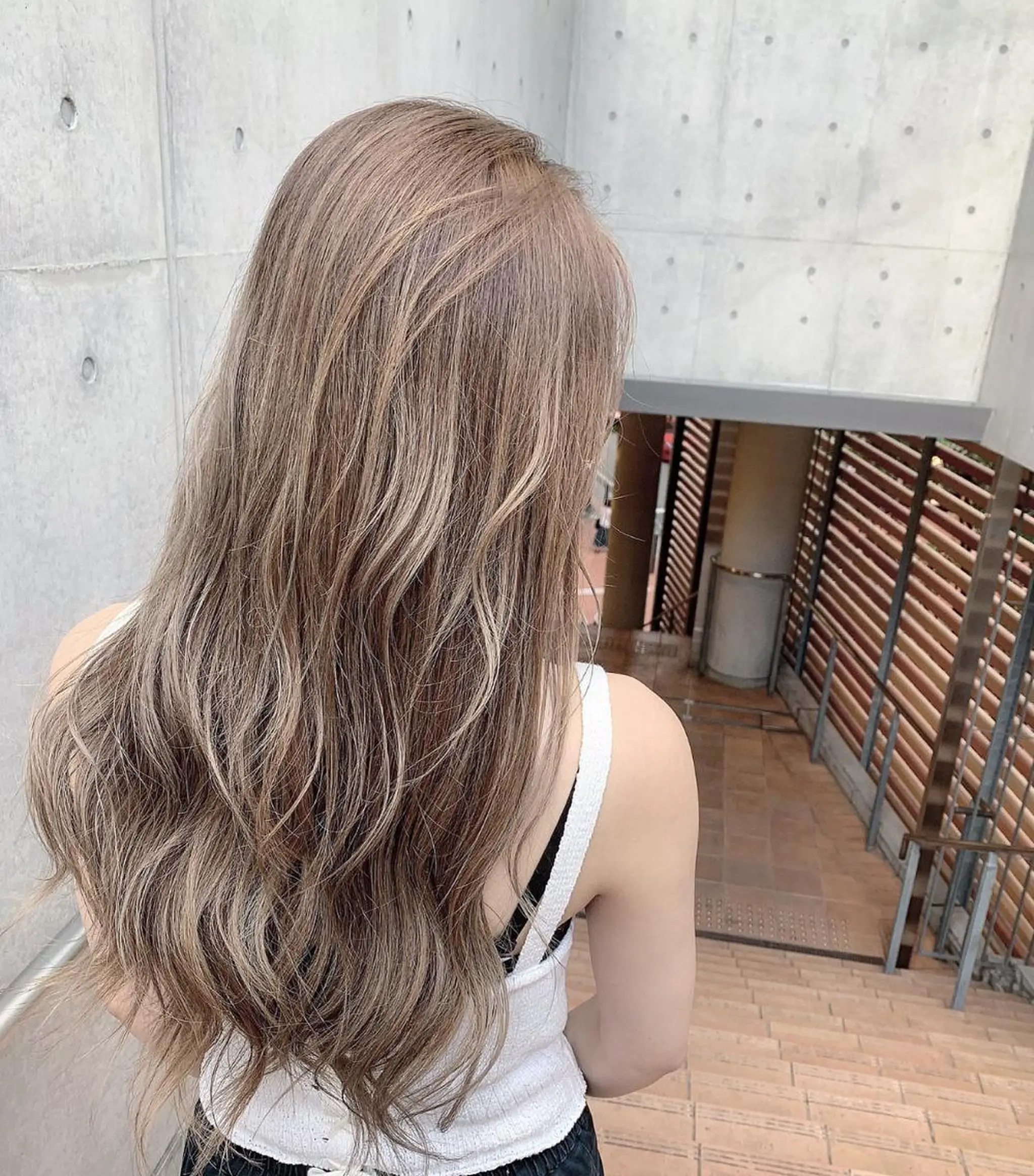 ロング カラー box mico. mutsumiのヘアスタイル