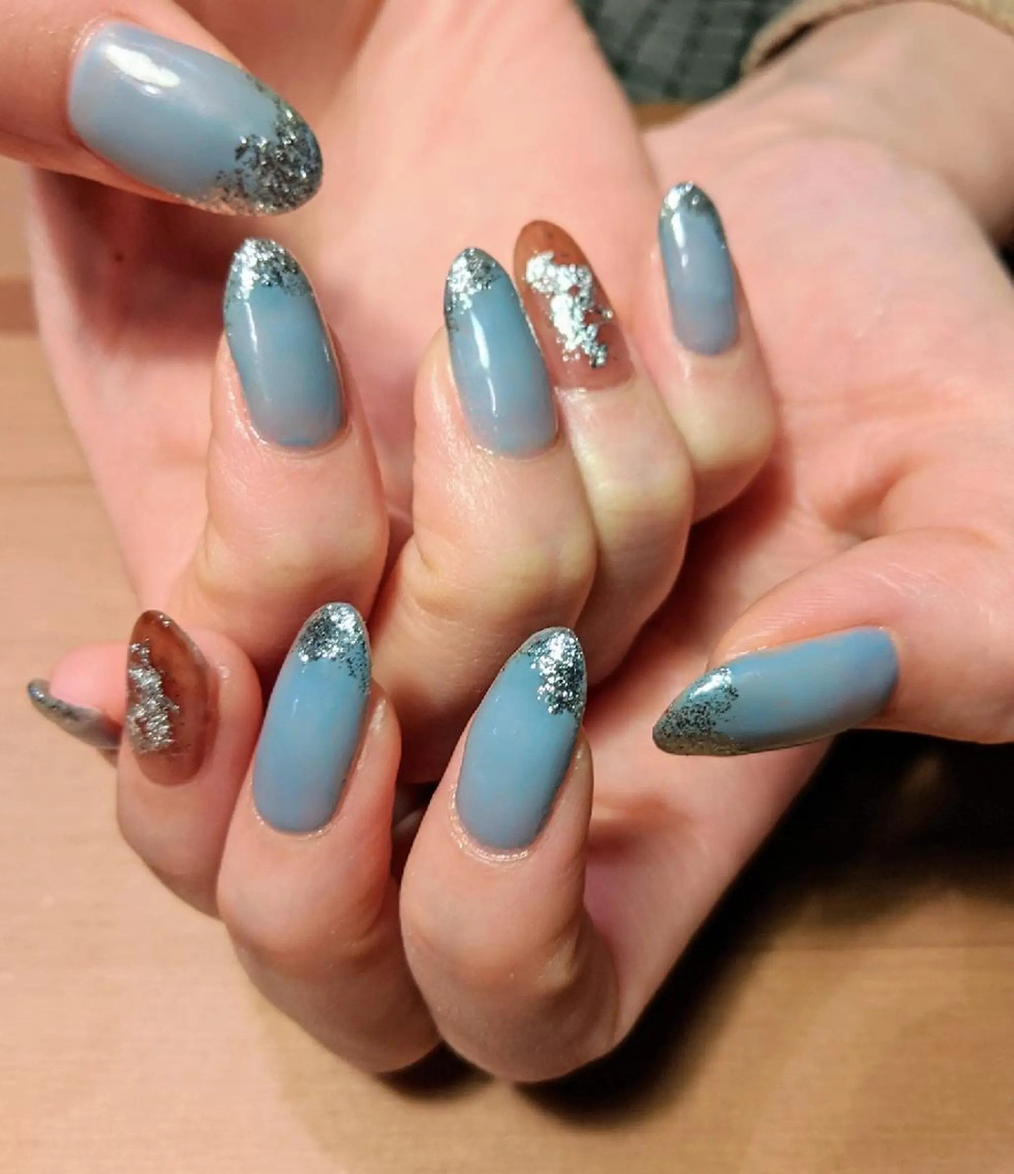 ネイル ｱｲﾗｯｼｭ ﾈｲﾙ ｻﾛﾝ つけるのマツエク・マツパデザイン