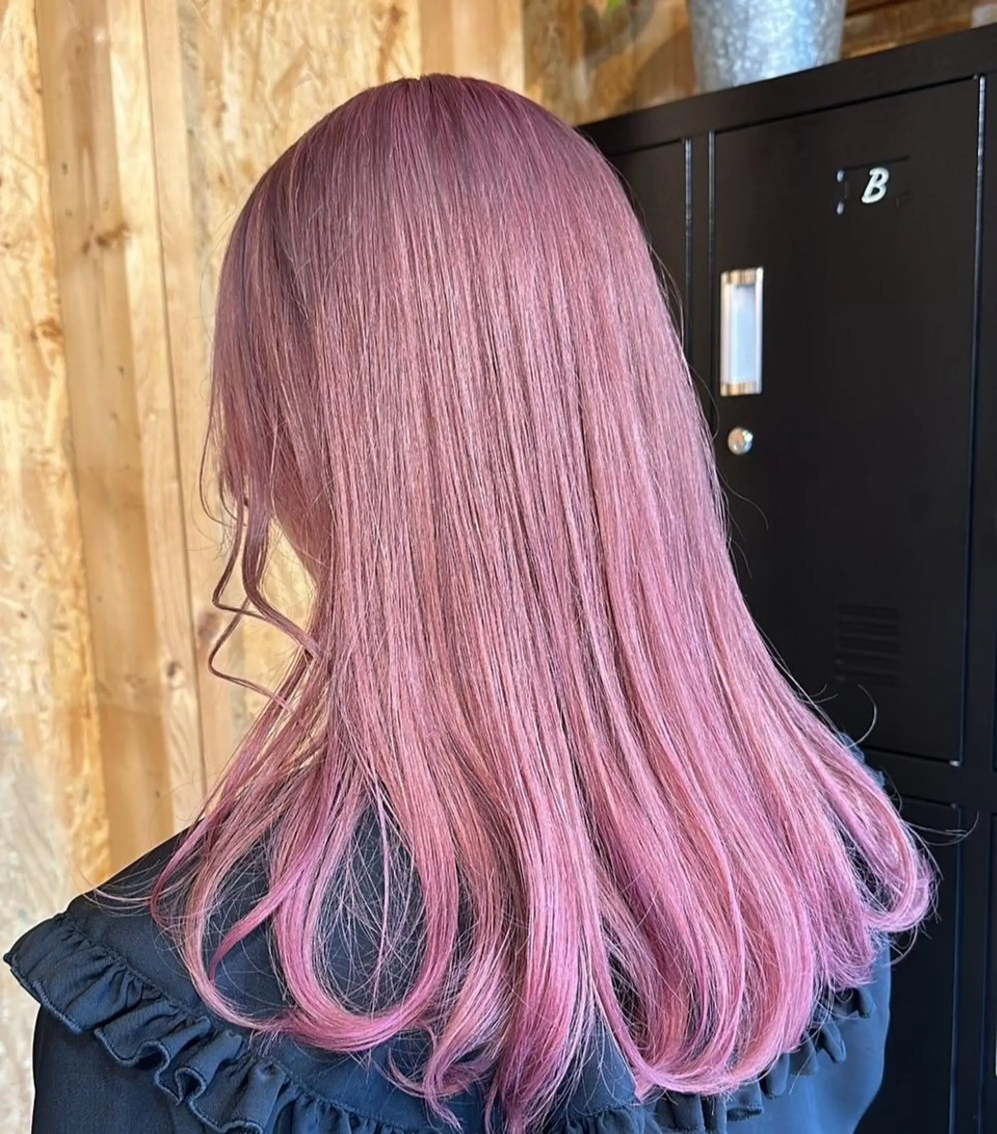 セミロング まろみ暖色× chia🕯のヘアスタイル