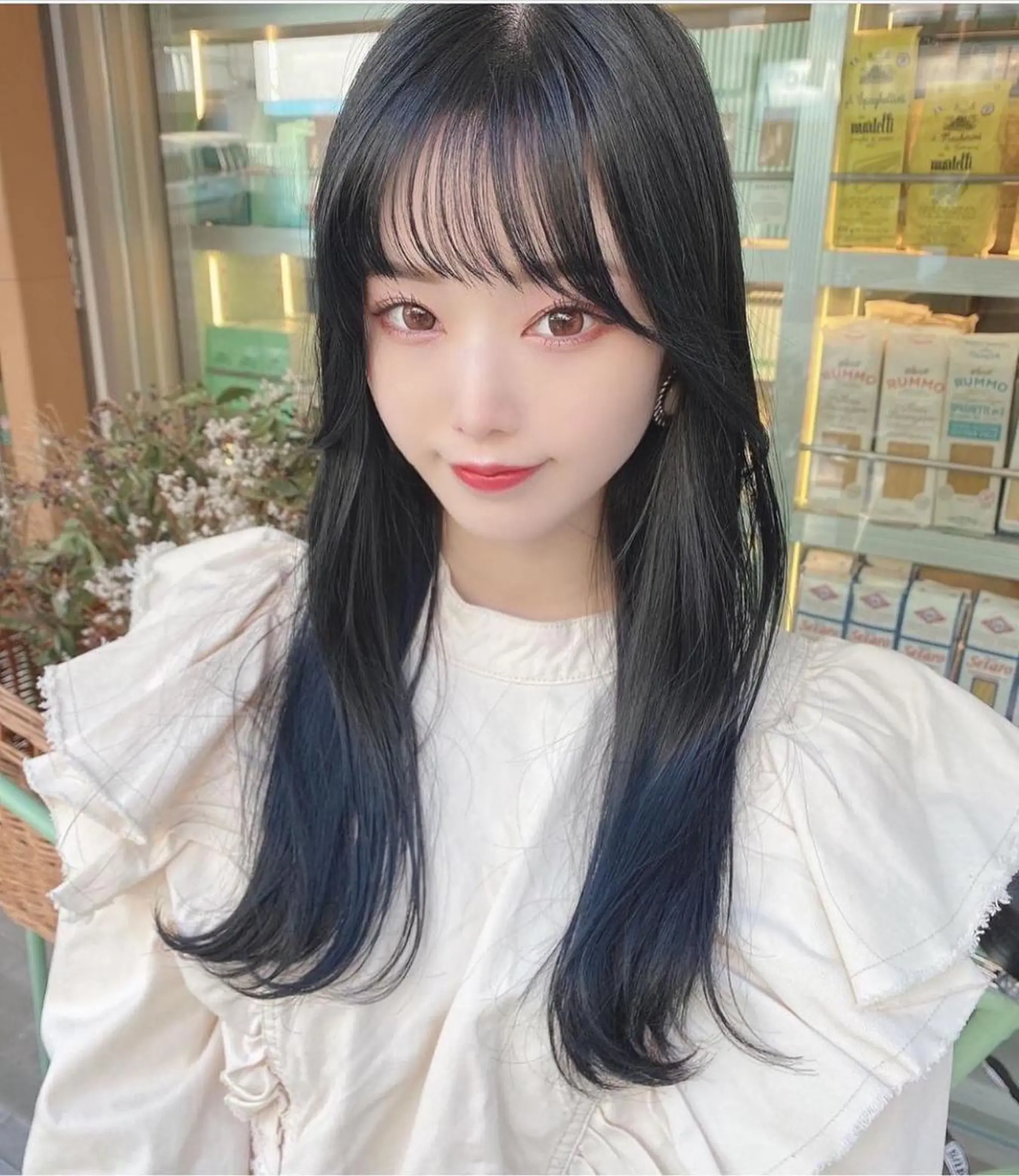 ミディアム カラー ヘアアレンジ 黒髪 ハイライトカラー くせ毛 顔まわりレイヤー ハイライト 韓国/髪質改善💘 櫻井かれんのヘアスタイル