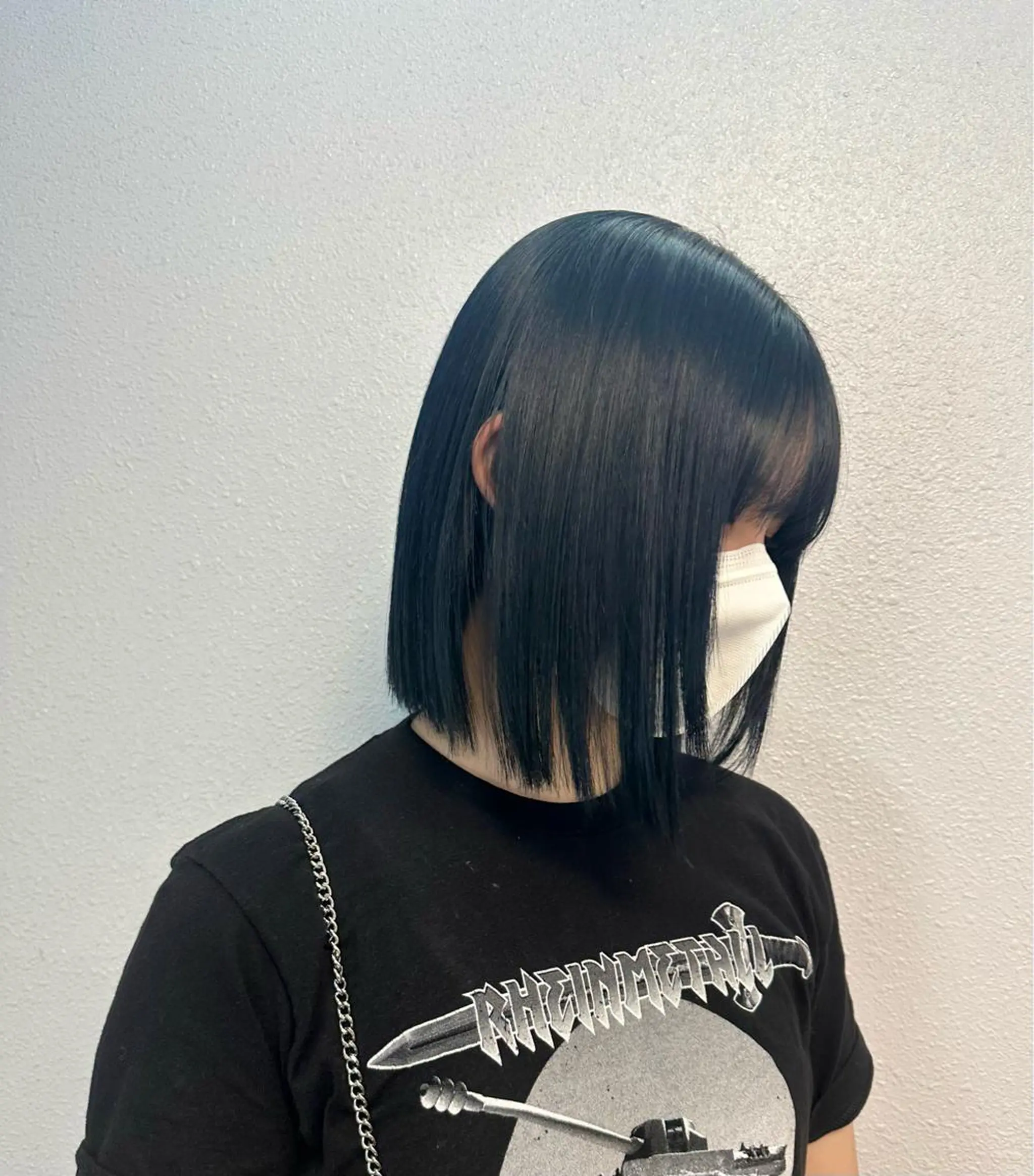 カラー 黒髪 ブルーカラー ブルーブラック 透明感カラー 韓国レイヤー・ボブ/ ⭐️優香⭐️のヘアスタイル