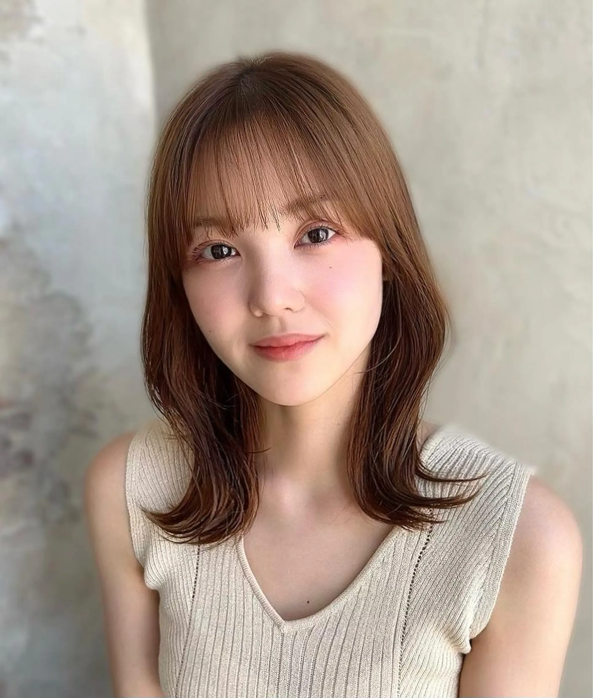 セミロング カラー ベージュカラー ブラウンカラー くびれヘア 髪質改善 縮毛矯正 カット ヘアカラー トリートメント 🧡くびれヘア/前髪 顔周り🧡久原結衣のヘアスタイル