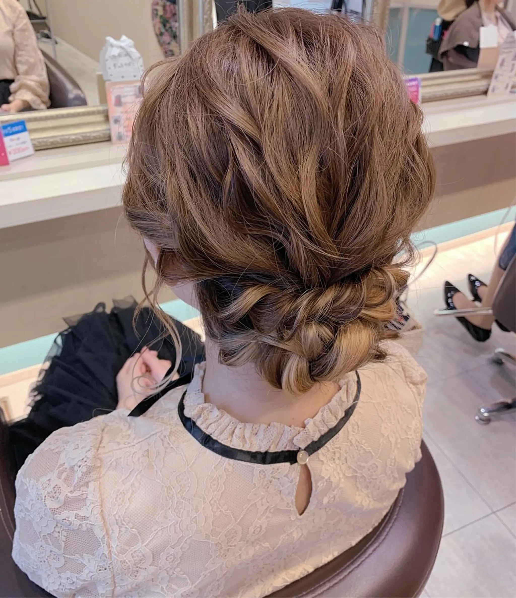 ミディアム ヘアアレンジ Aries🫧 missa𓂃🤍のヘアスタイル