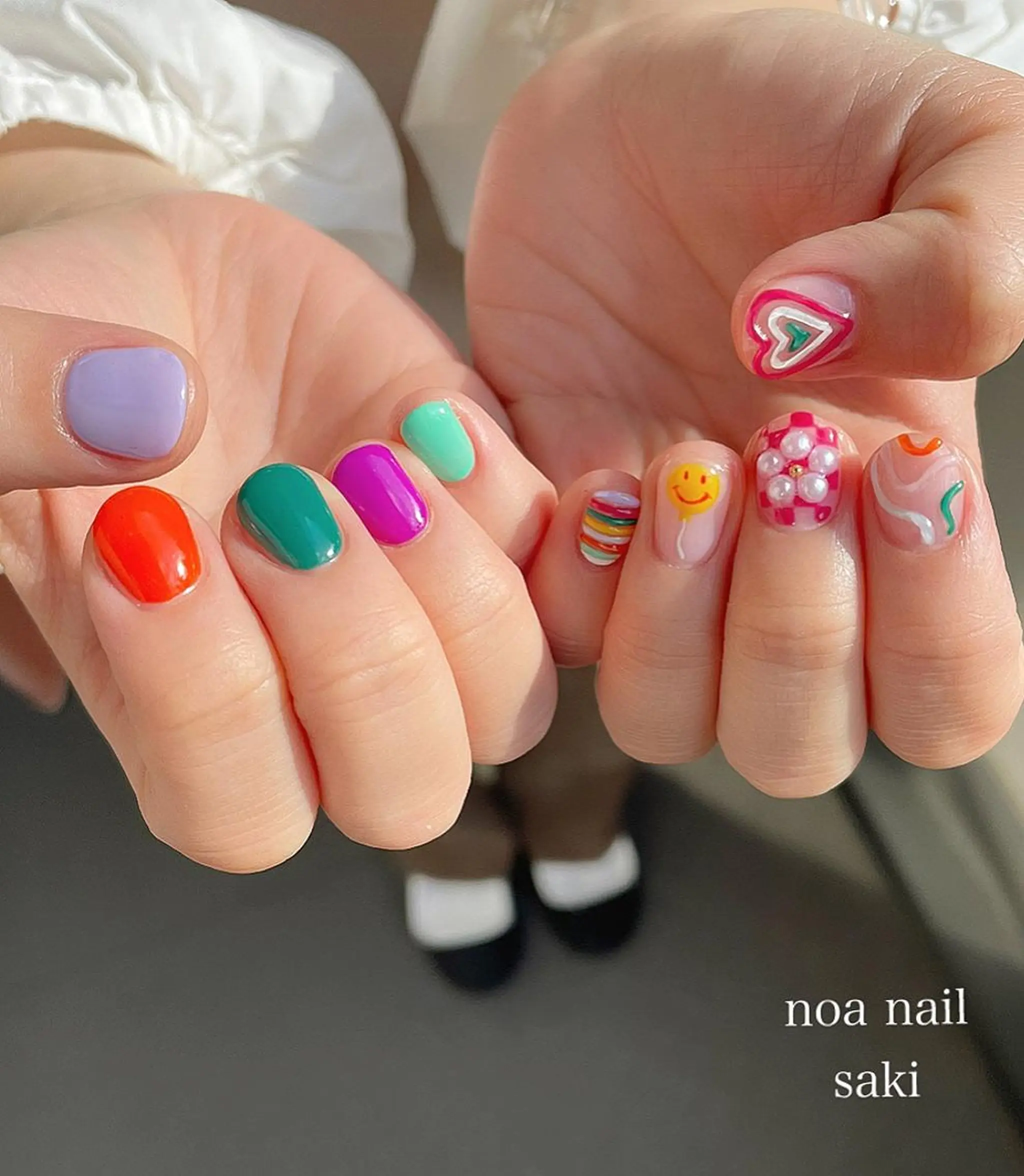 ネイル アートネイル オーロラネイル カジュアル ジェルネイル 氷ネイル・うるうるネイル nailsalon noa所属・nailist sakiのネイルデザイン