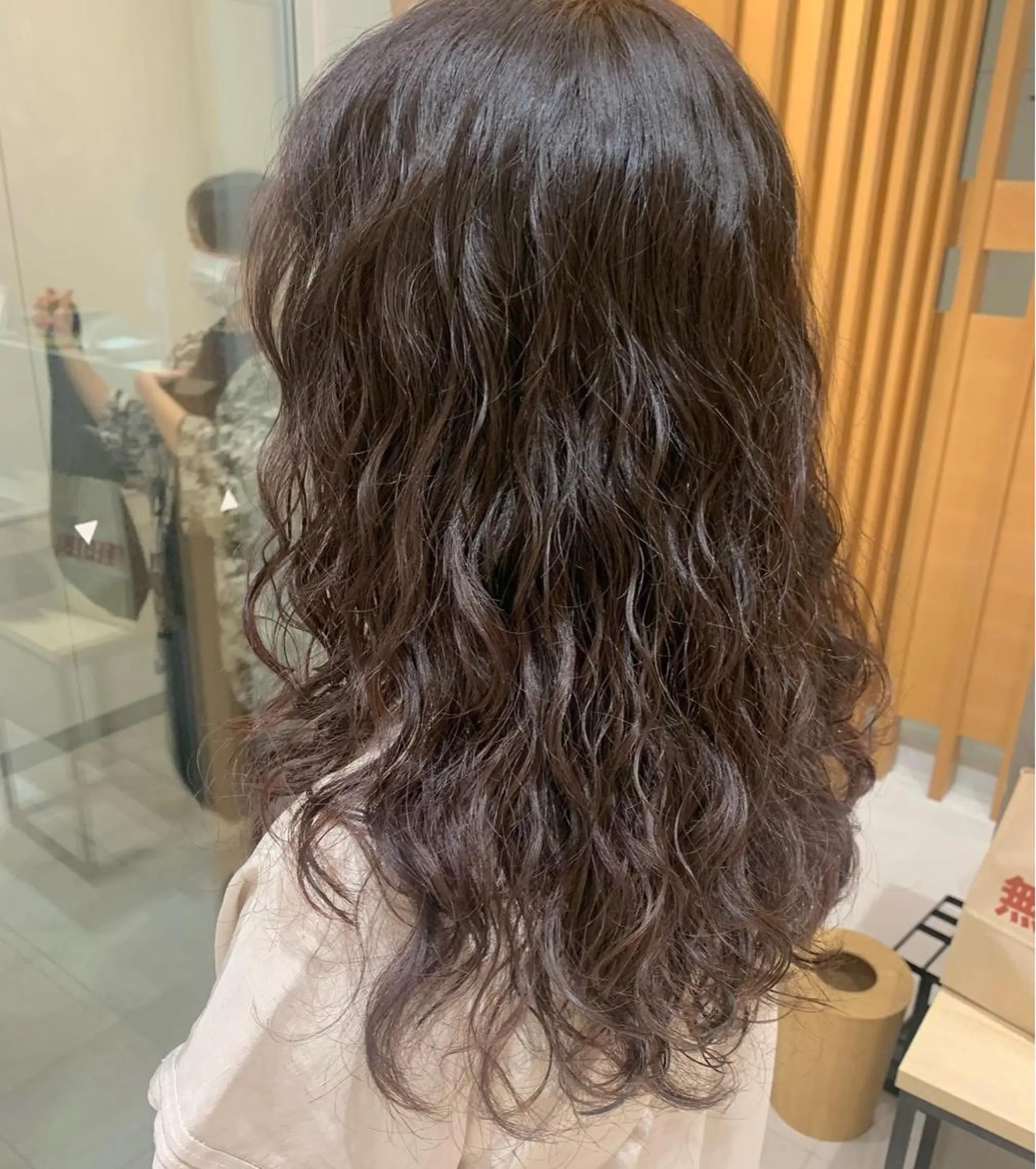 ロング パーマ カット パーマ 下川 由貴のヘアスタイル