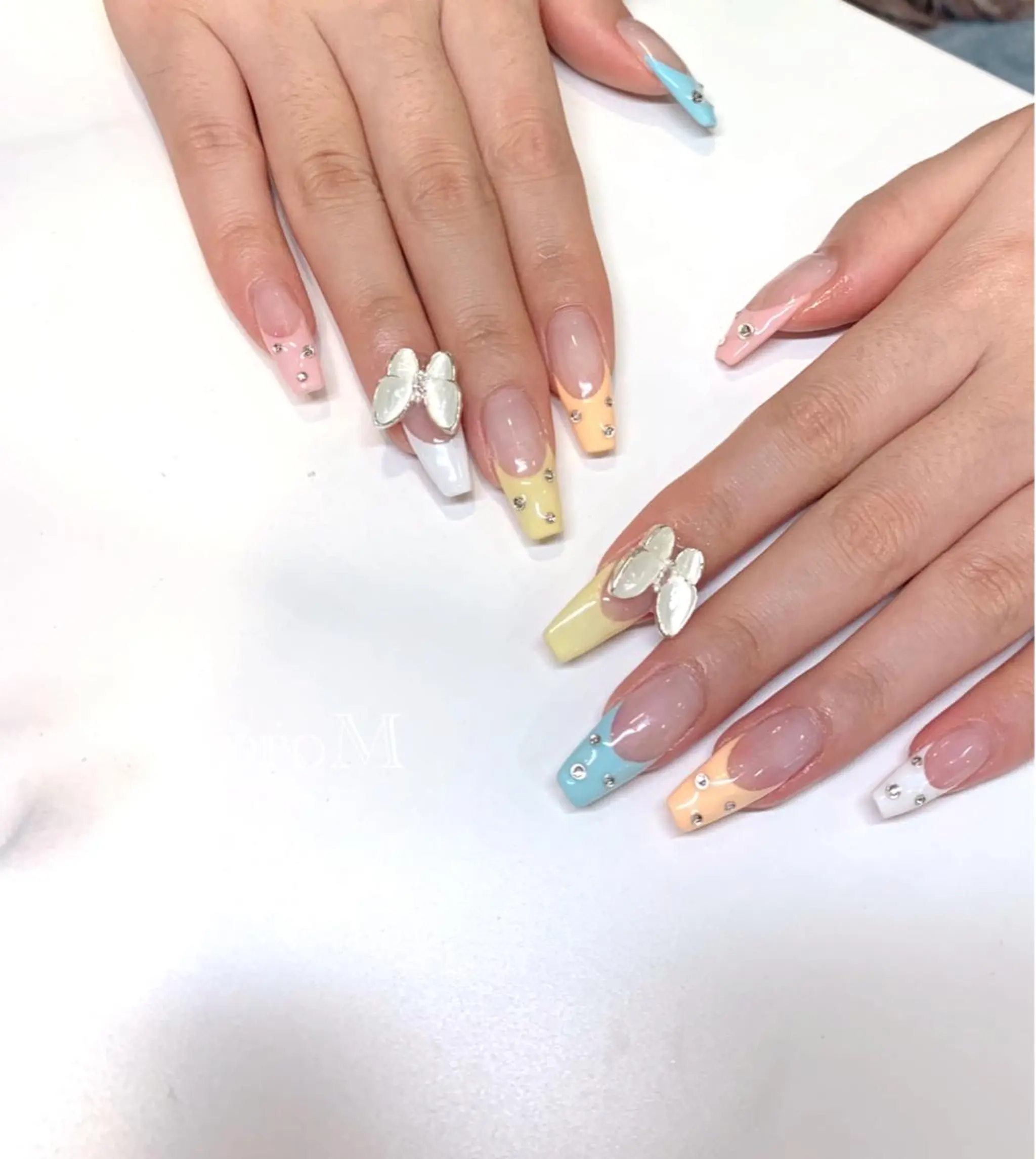 ネイル *･*MIMnail *･゜ﾟ･*:･*のネイルデザイン