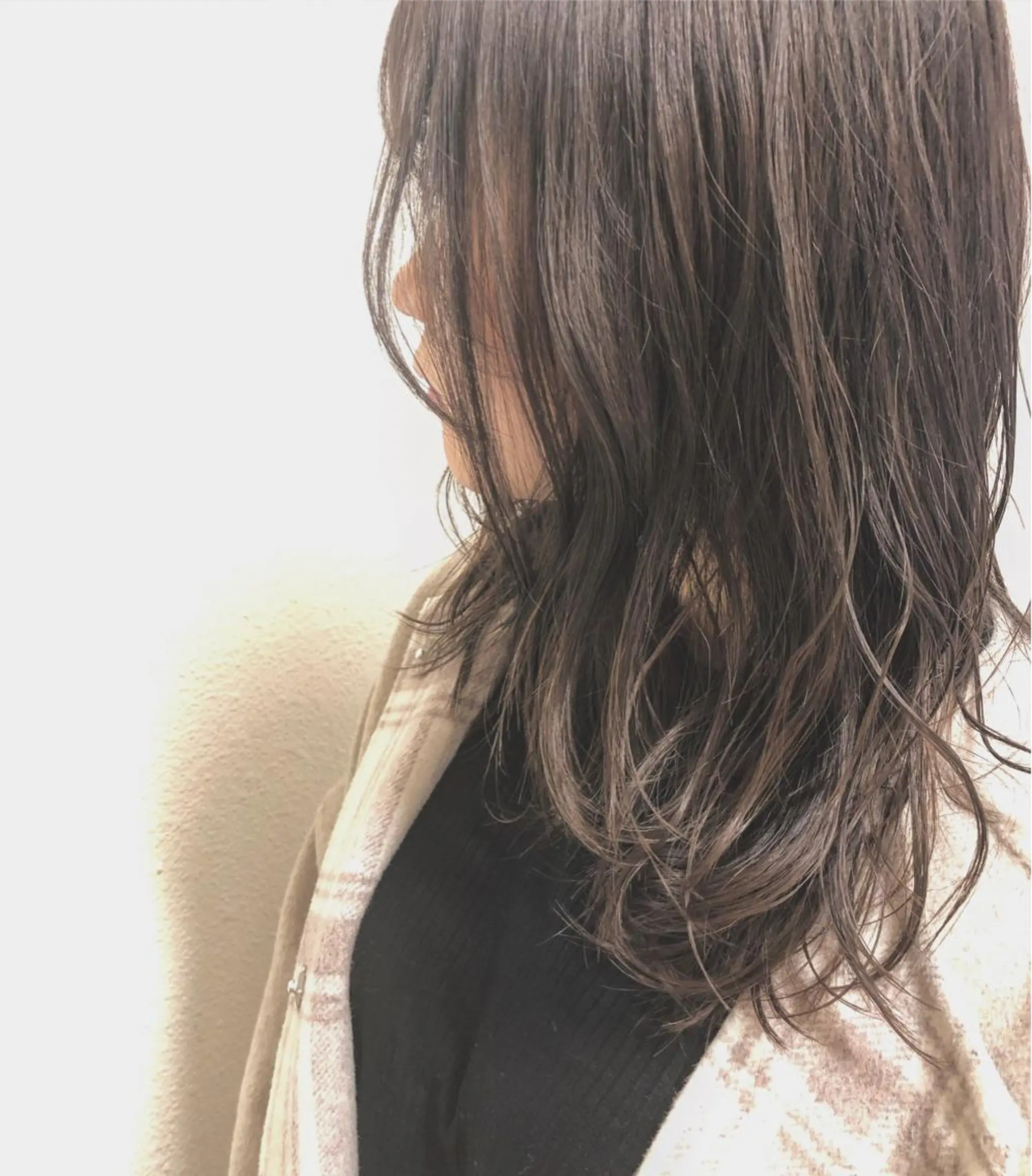 セミロング 顔周りカット ハイレイヤー レイヤーカット カット トリートメント 🌼こやま かおり🌼のヘアスタイル