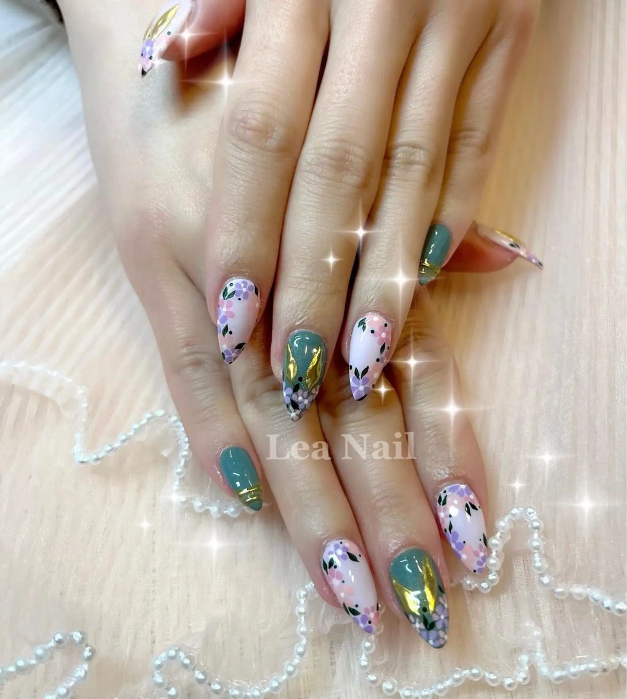 ネイル イースター Lea Nailのネイルデザイン