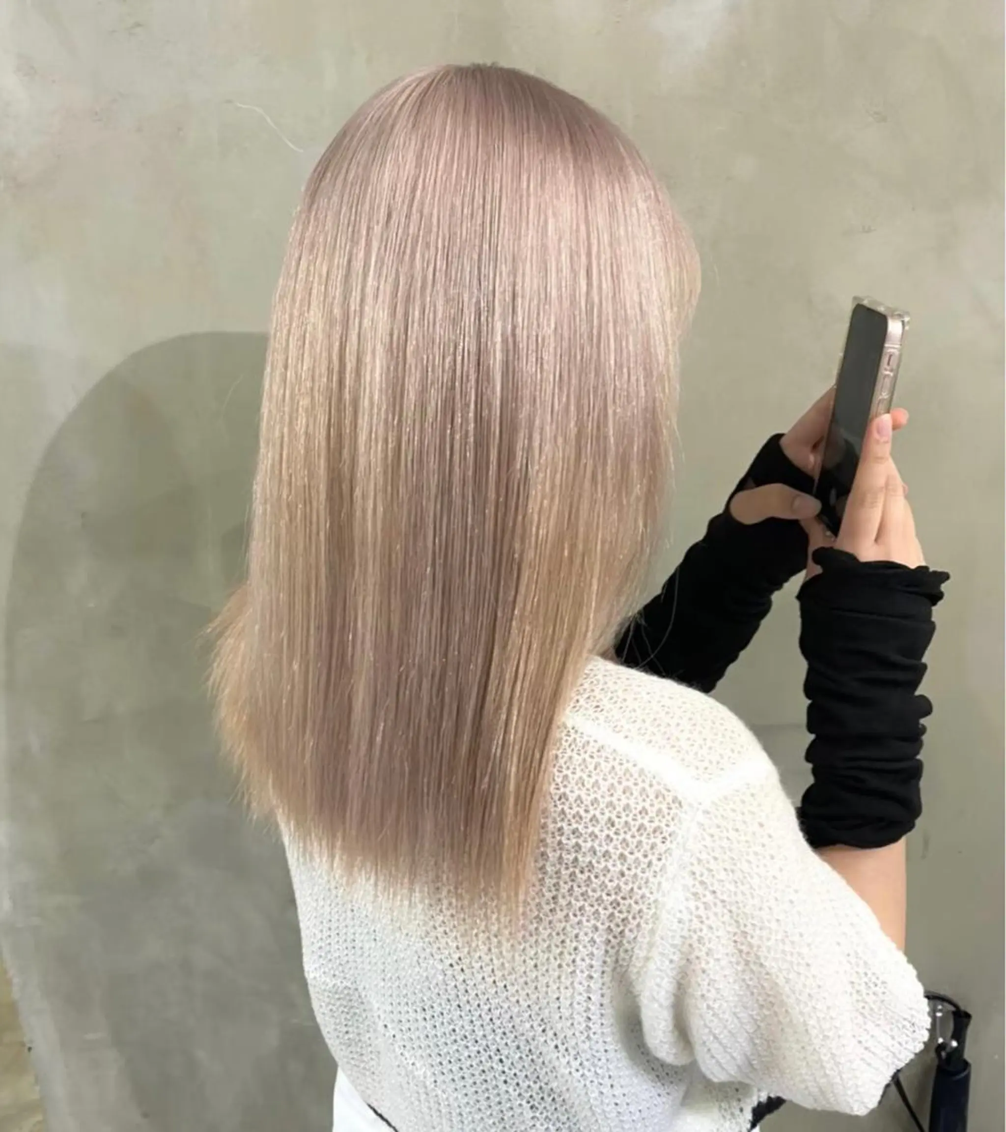 ミディアム カラー パーマ ヘアアレンジ メンズ 抜きっぱなしブロンド ササキカズマのヘアスタイル