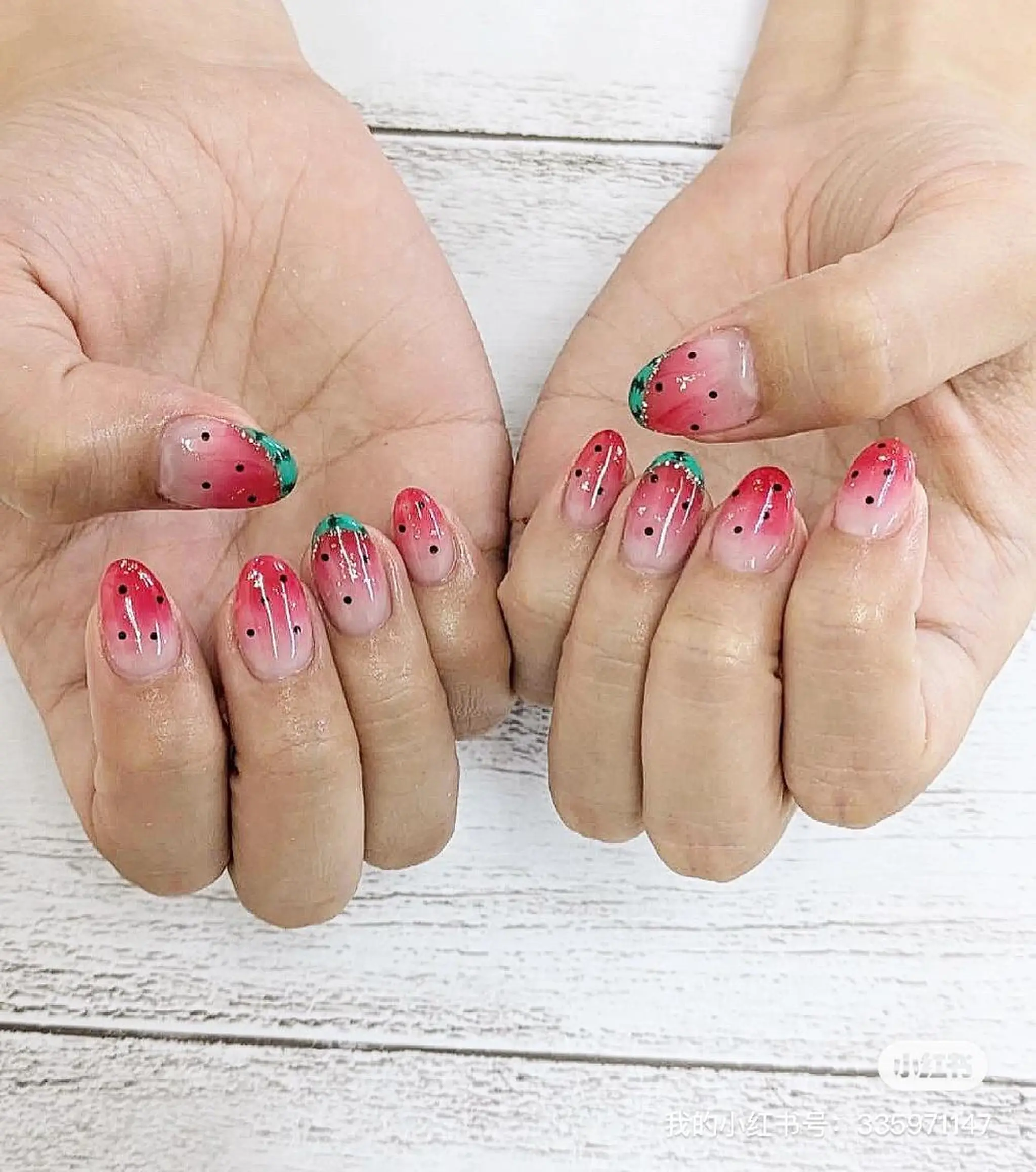 ネイル ハンドネイル リラネイル ギョウのネイルデザイン