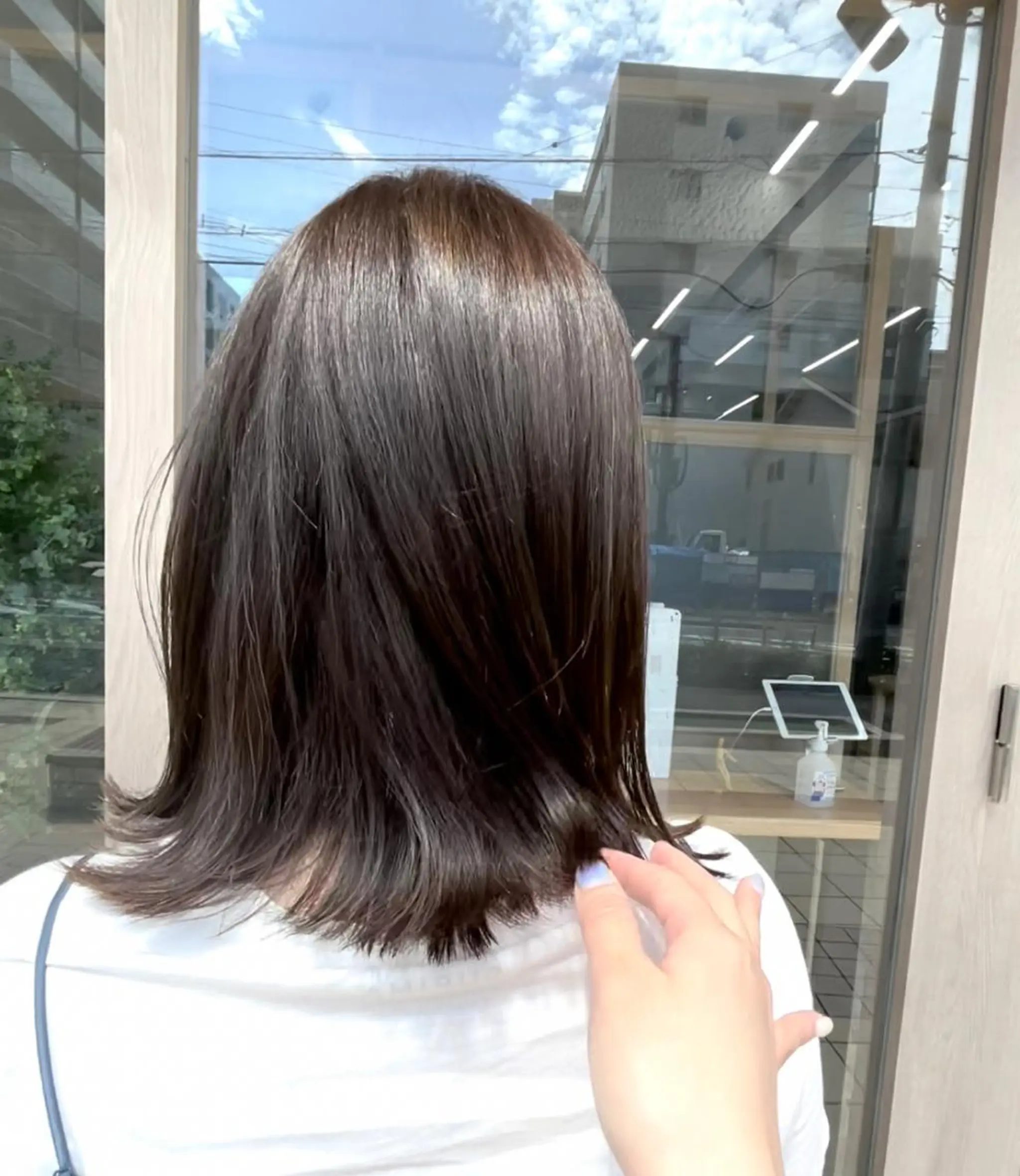 ミディアム カラー 🫧MITO カイレアサロン🫧のヘアスタイル