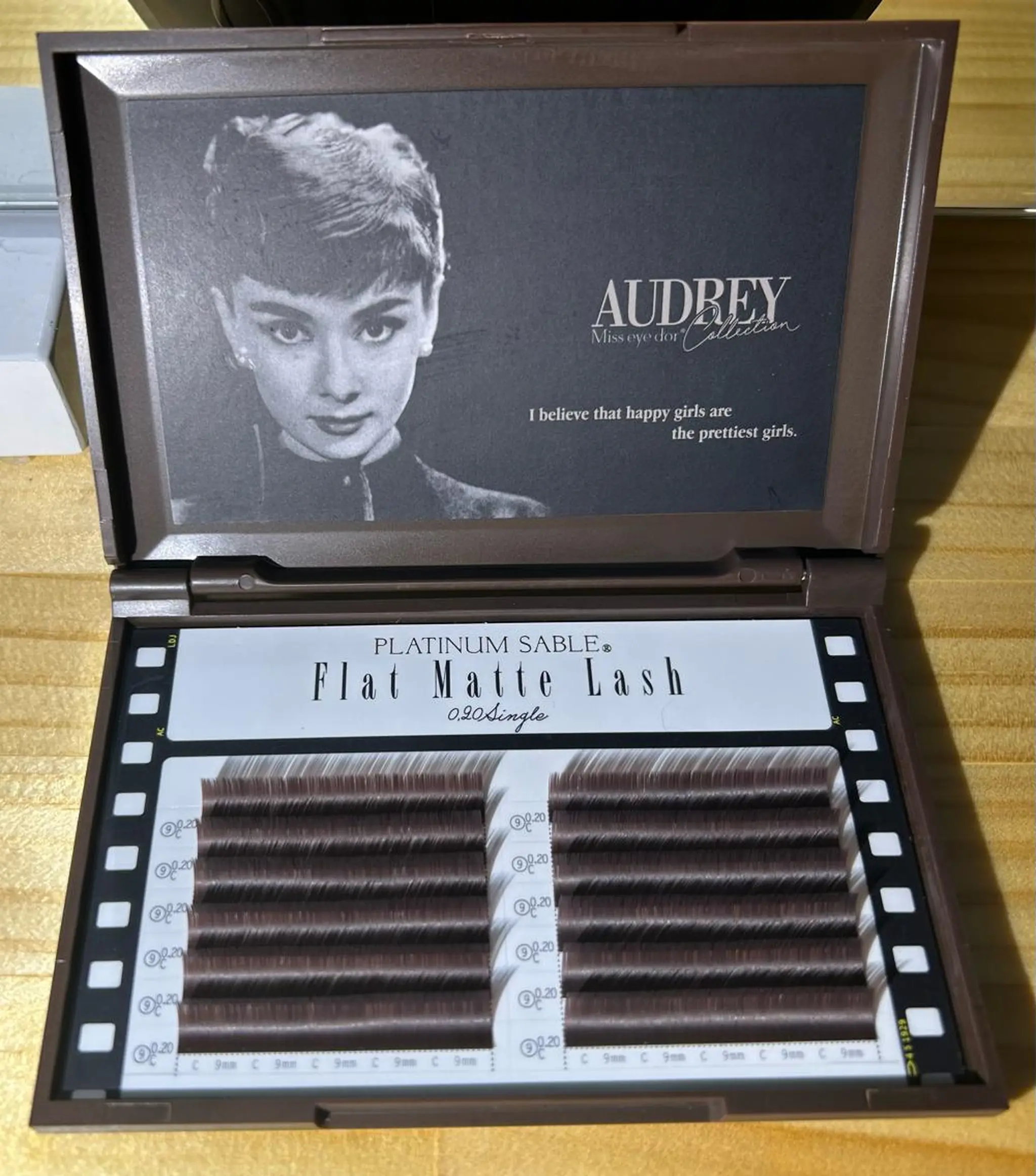 マツエク・マツパ カラーマツエク マツエク専門 Angenbelleのマツエク・マツパデザイン