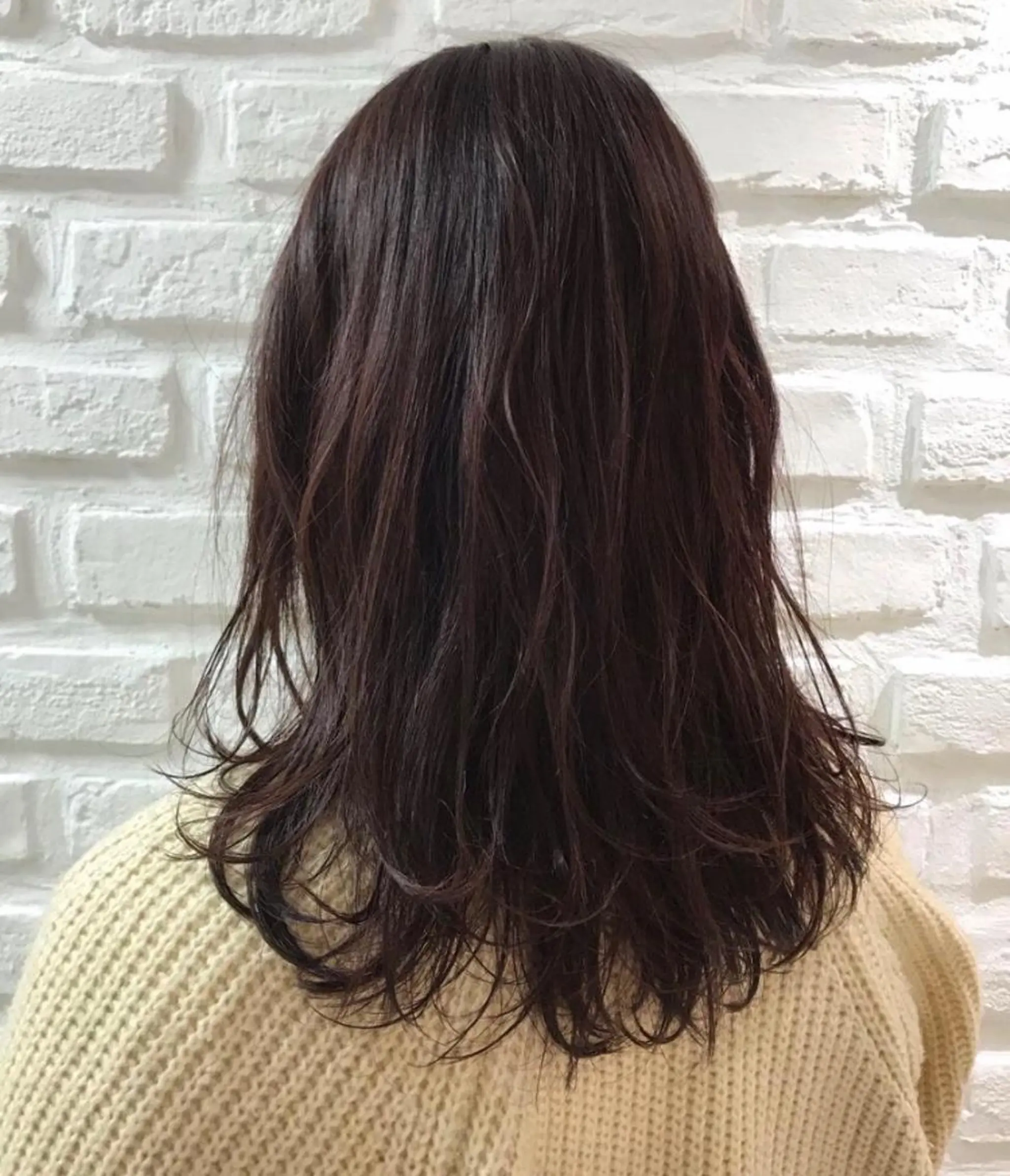 ミディアム カラー カシス カット ヘアカラー トリートメント 暖色カラー🌹 中山由梨のヘアスタイル