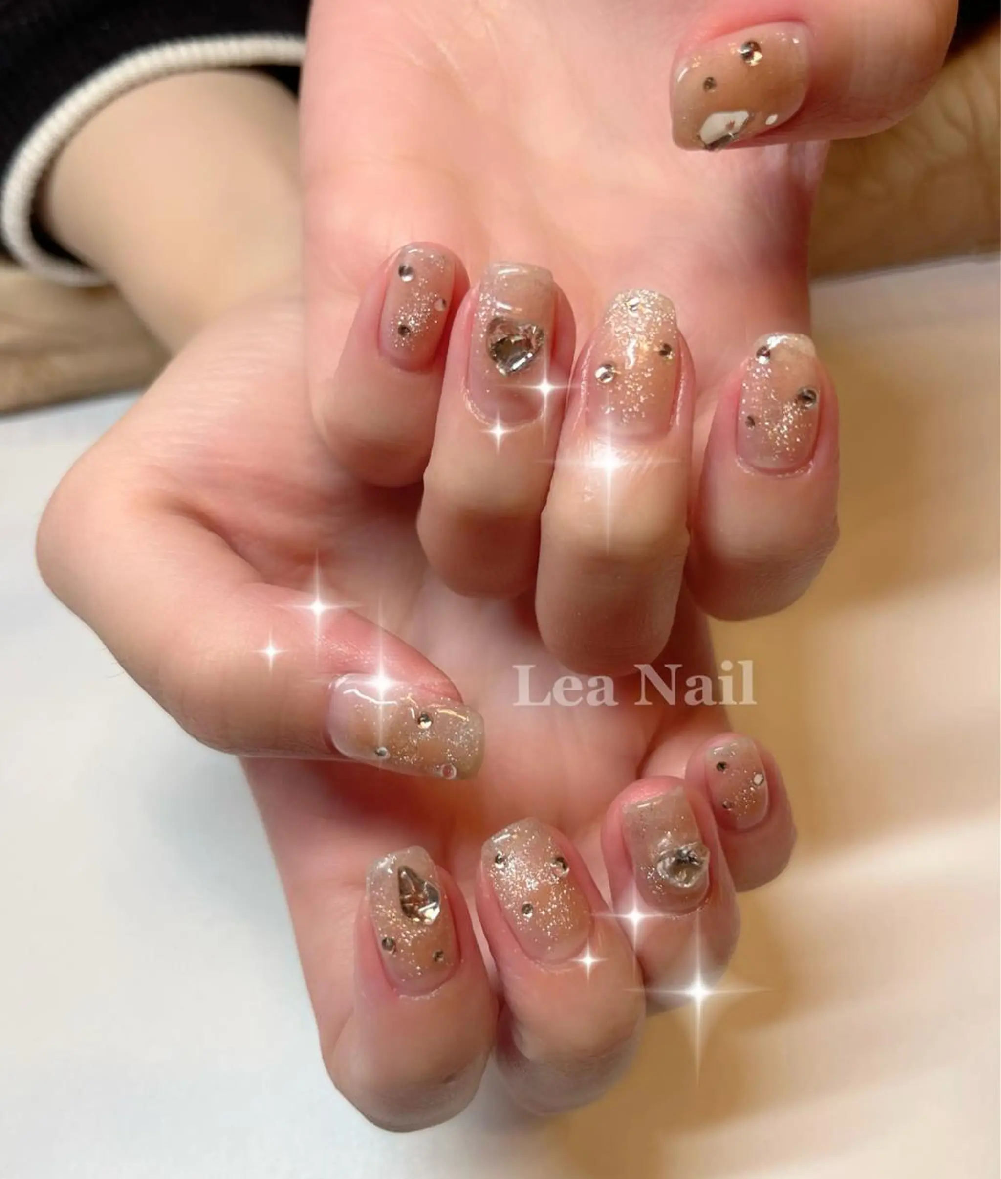 ネイル ハンドネイル Lea Nailのネイルデザイン