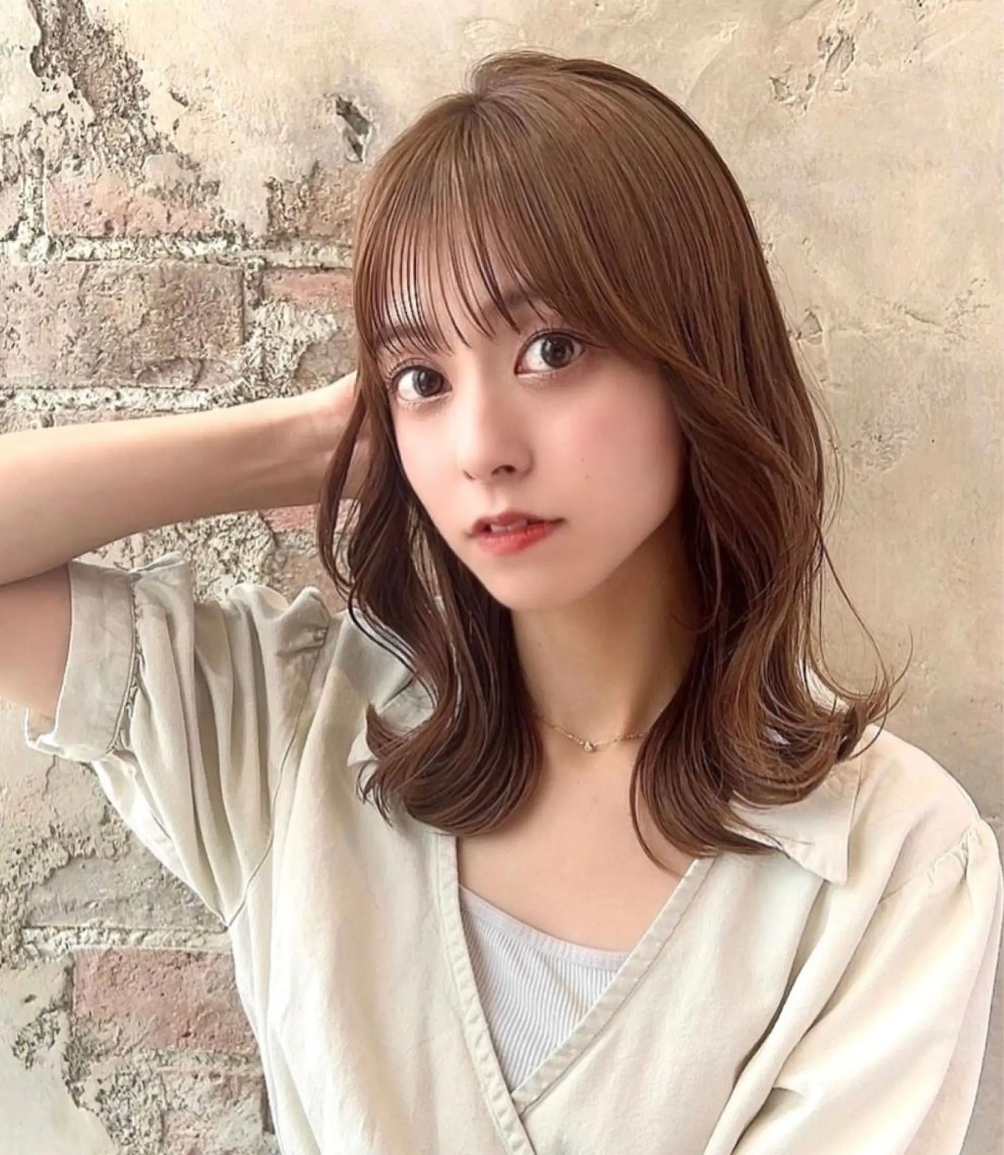 ミディアム カラー ベージュカラー ブラウンカラー くびれヘア 髪質改善 縮毛矯正 カット ヘアカラー トリートメント 🧡くびれヘア/前髪 顔周り🧡久原結衣のヘアスタイル