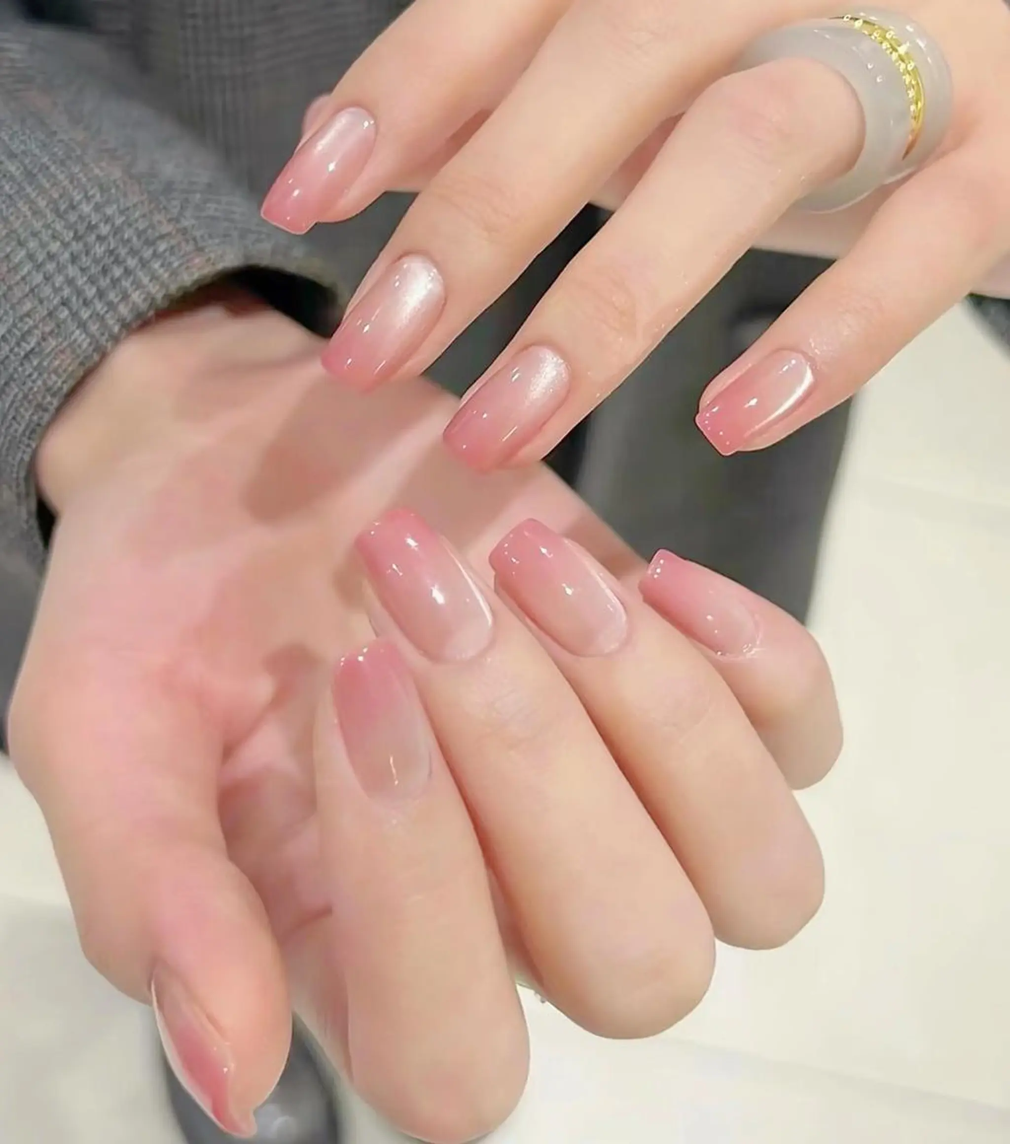 ネイル オーロラネイル チークネイル 長さ出し フットネイル フレンチネイル リラネイル Aikenのネイルデザイン