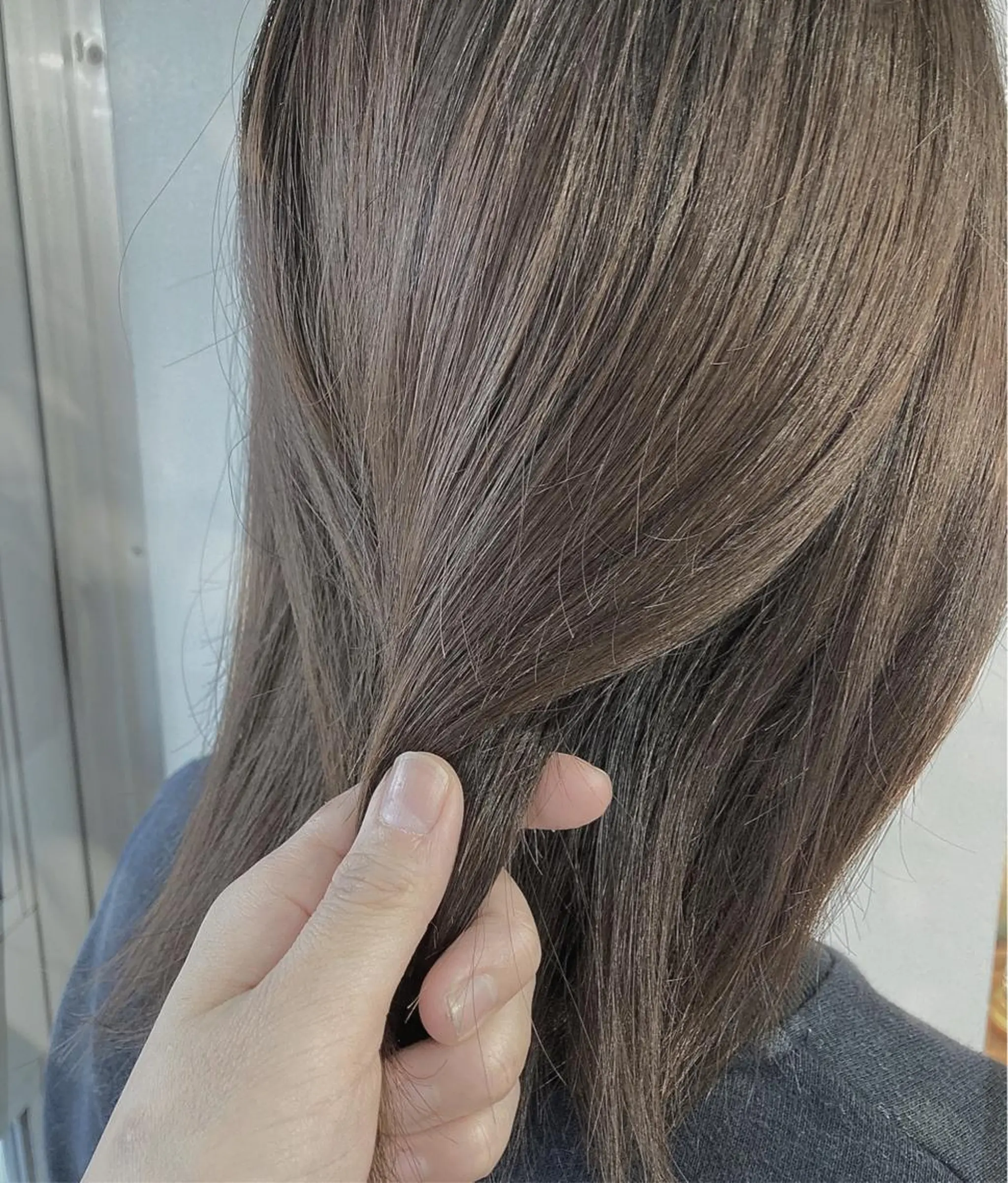 ミディアム くせ毛 トリートメント roka ノゾミのヘアスタイル