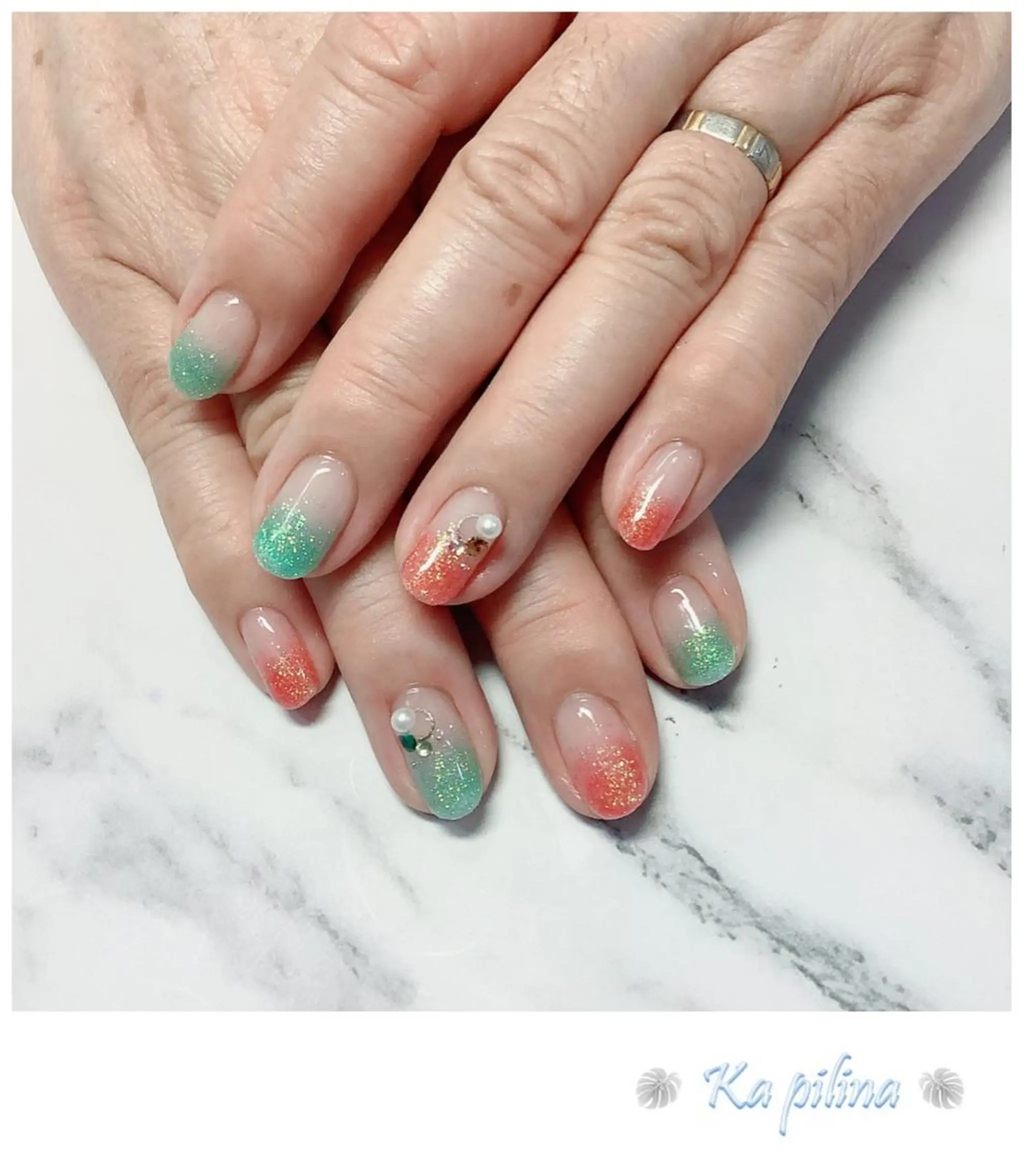 ネイル グラデーション ラメ(グリッター) ラメグラデーション Nail salon Ka pilinaのネイルデザイン