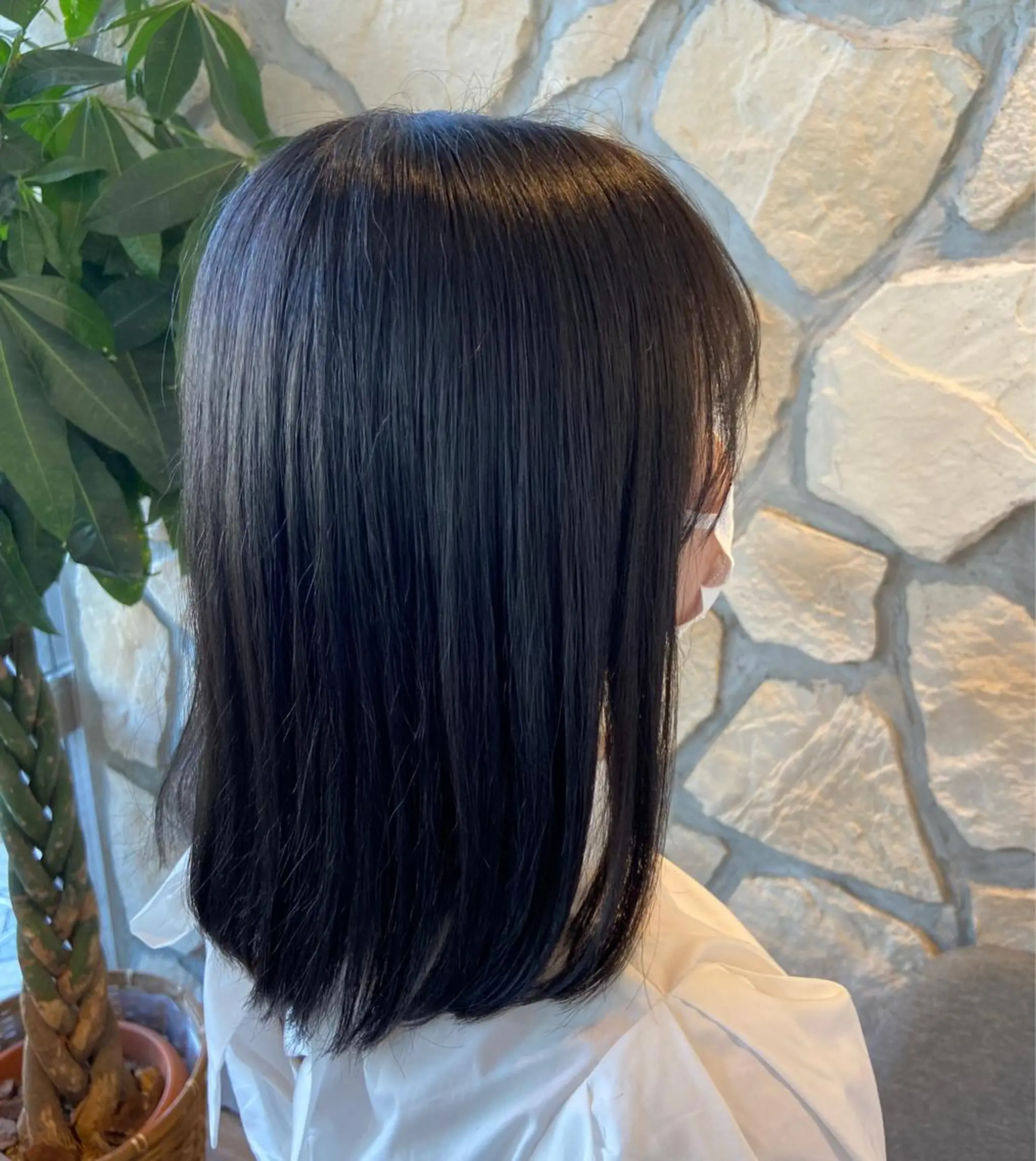 ミディアム ハラダ ヒナミのヘアスタイル
