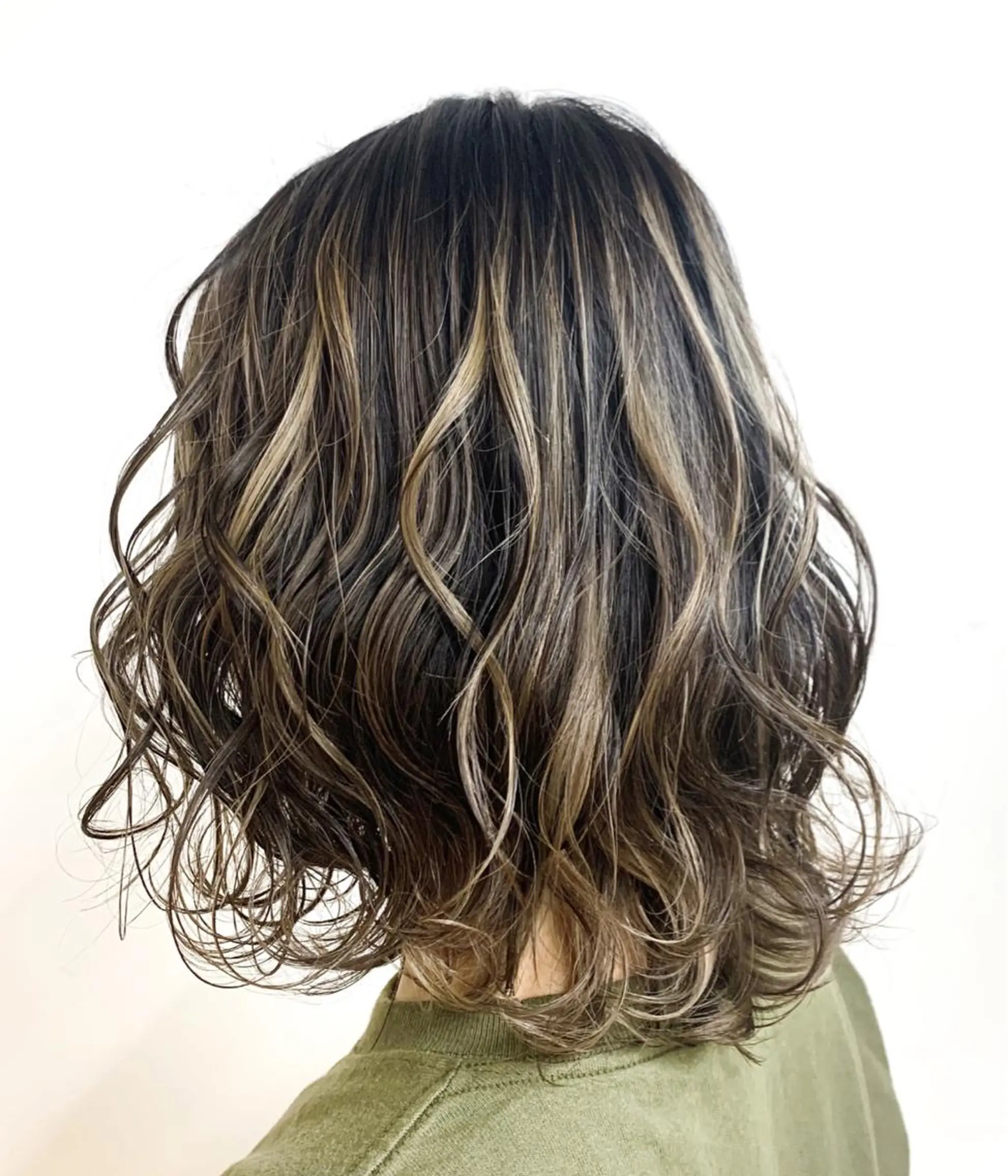 ミディアム 3Dハイライト 外国人風カラー ハイライト ヘアカラー トリートメント ヘアセット ❤️千葉県代表❤️ 店長❤️柿本翔一朗のヘアスタイル