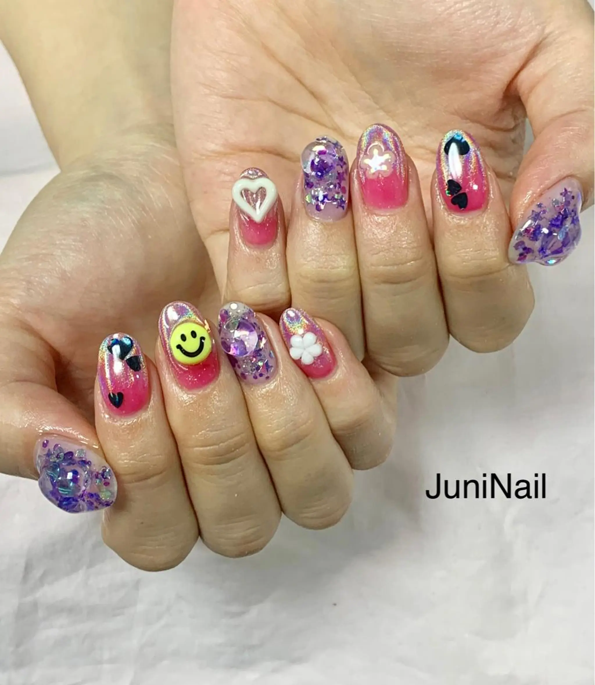 ネイル オーロラネイル クリアネイル 成人式 フラッシュネイル フレンチネイル ハンドネイル JuniNail韓国 ネイリストsuのネイルデザイン